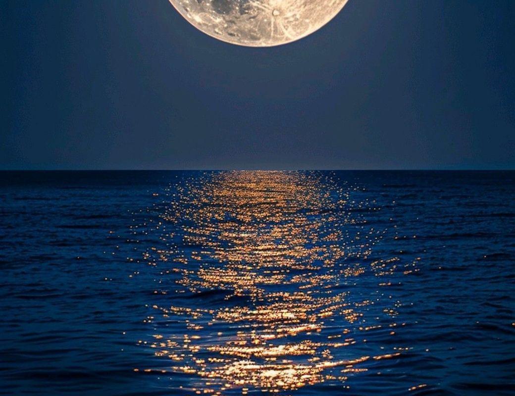 Earth’s Luminaries 