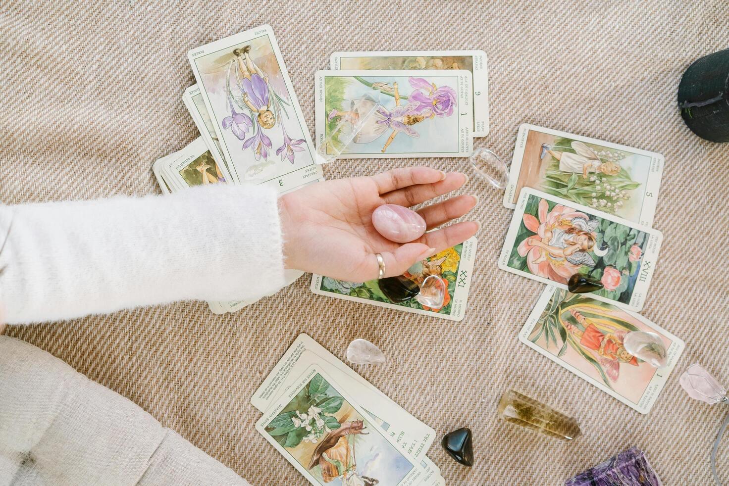 Illustration for Tarot and Intentions
