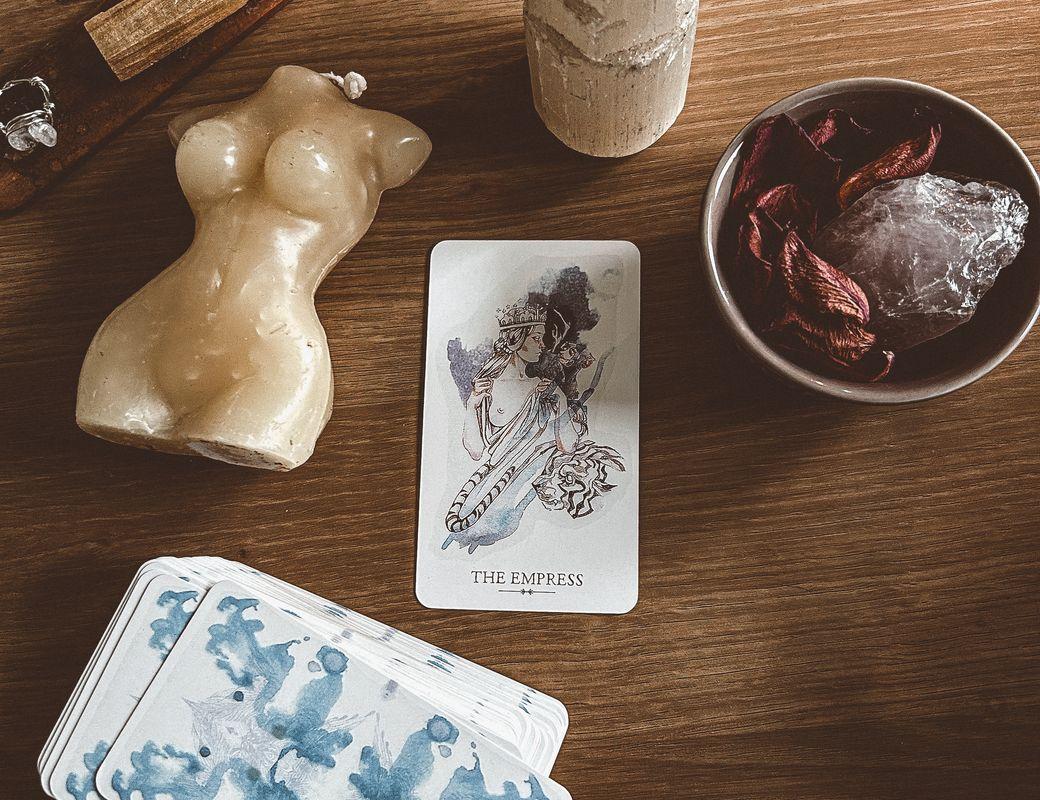 Illustration for Why does the same Tarot card keep appearing?