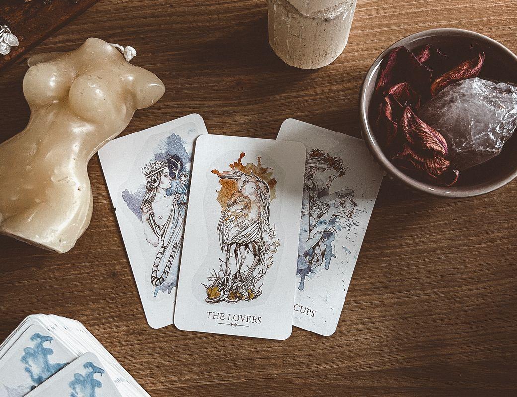 Illustration for Why does the same Tarot card keep appearing?