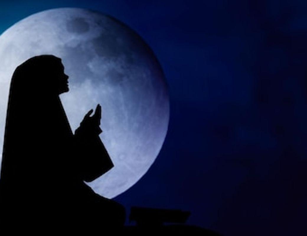 Illustration for The Eternal Pull of the Moon