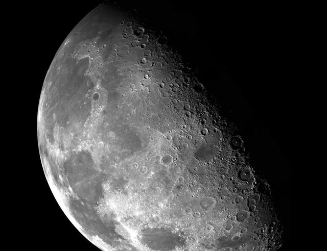 🌙 Does the moon really affect our emotions?
