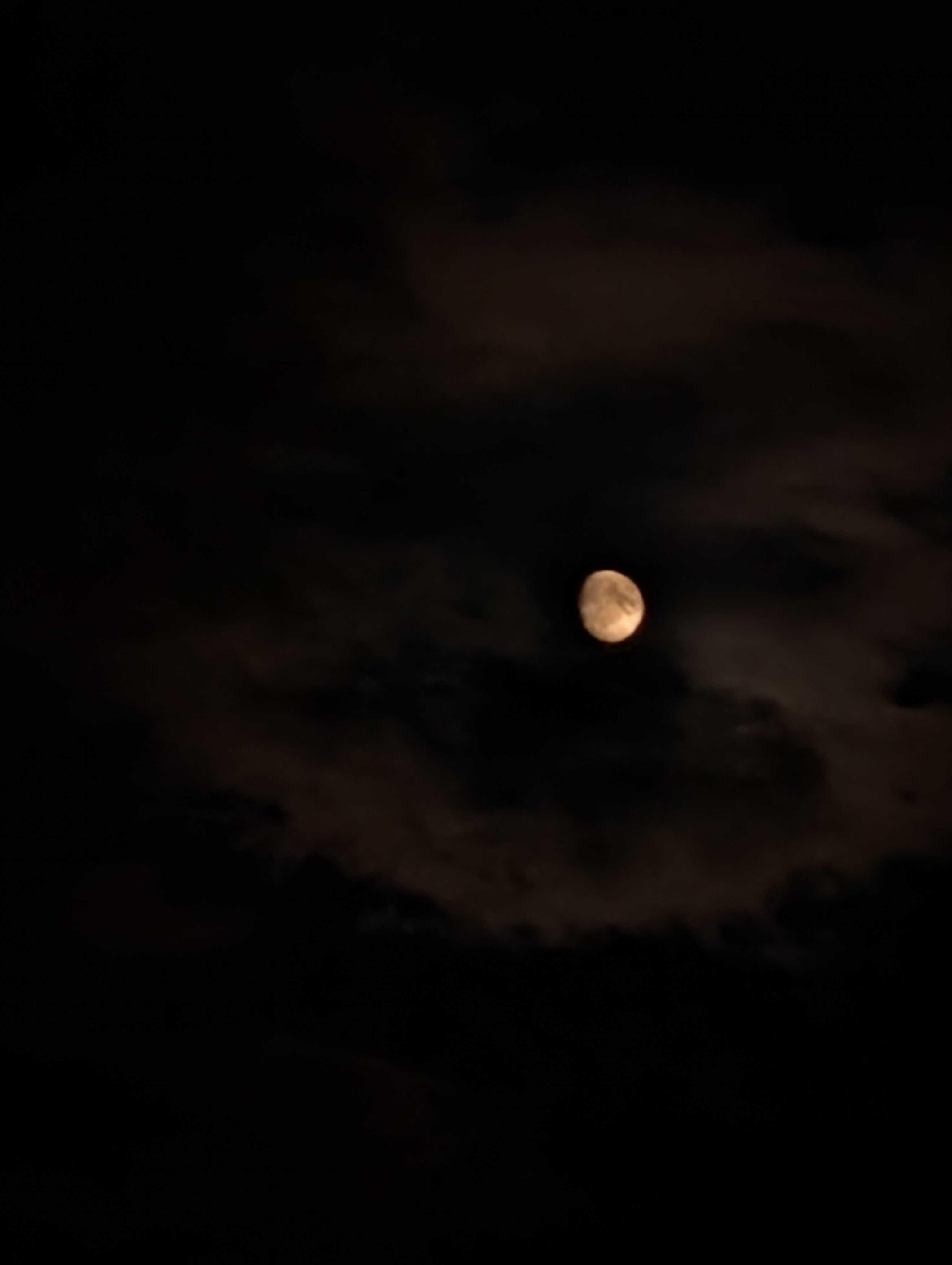 The Moon over United Kingdom — waxing gibbous, Lunar Day 13