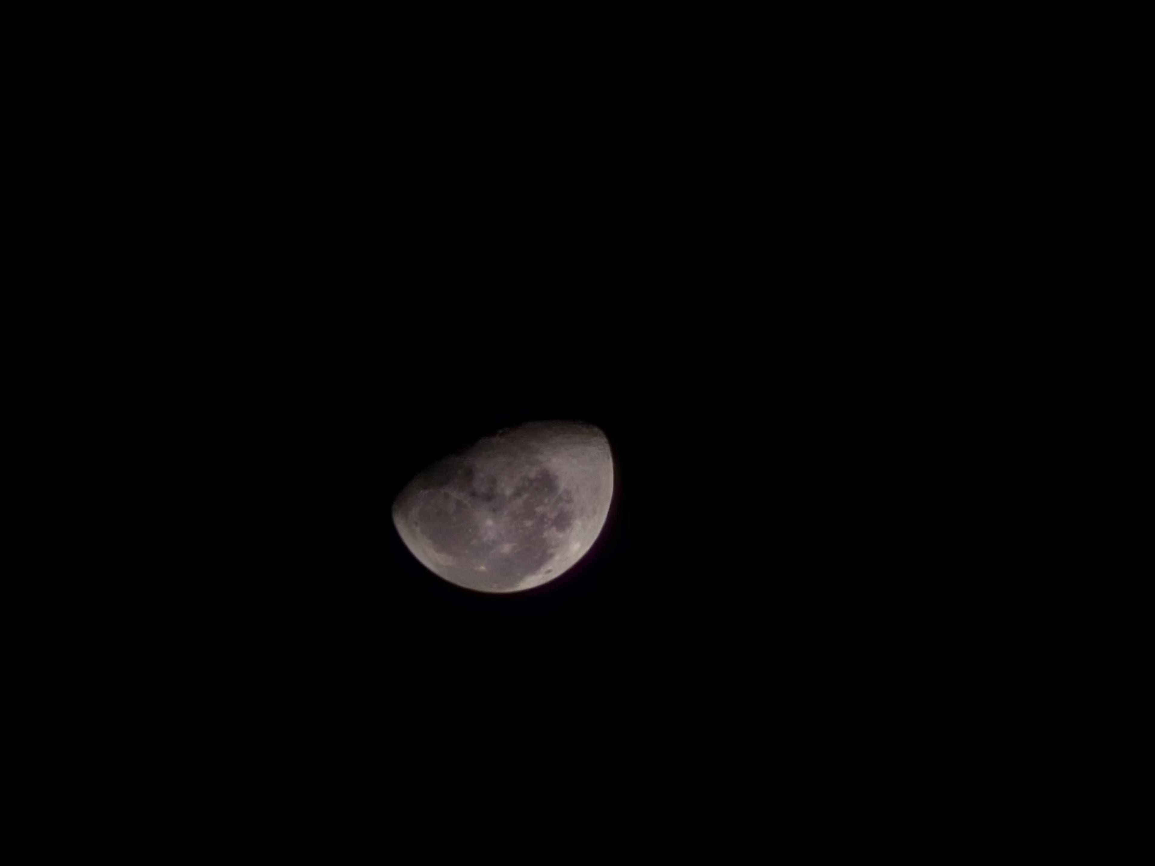 The Moon over Tobermory, Canada — waning gibbous, Lunar Day 21