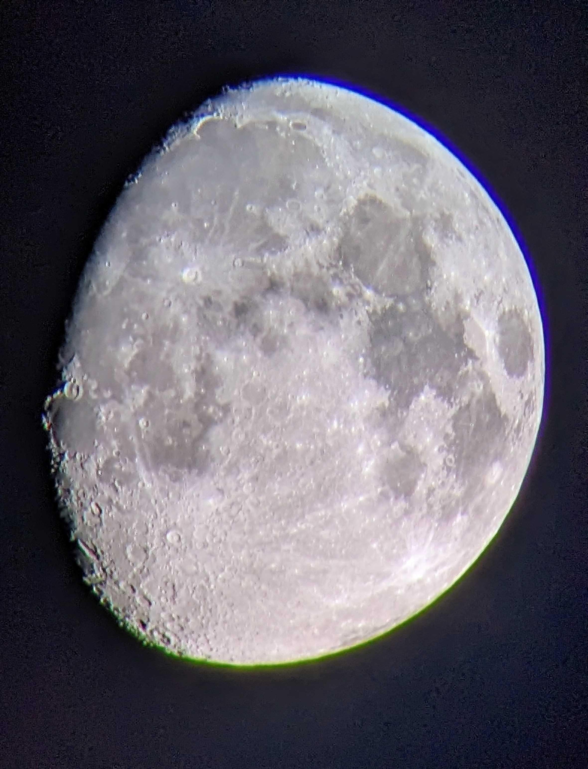 The Moon over United Kingdom — waxing gibbous, Lunar Day 12