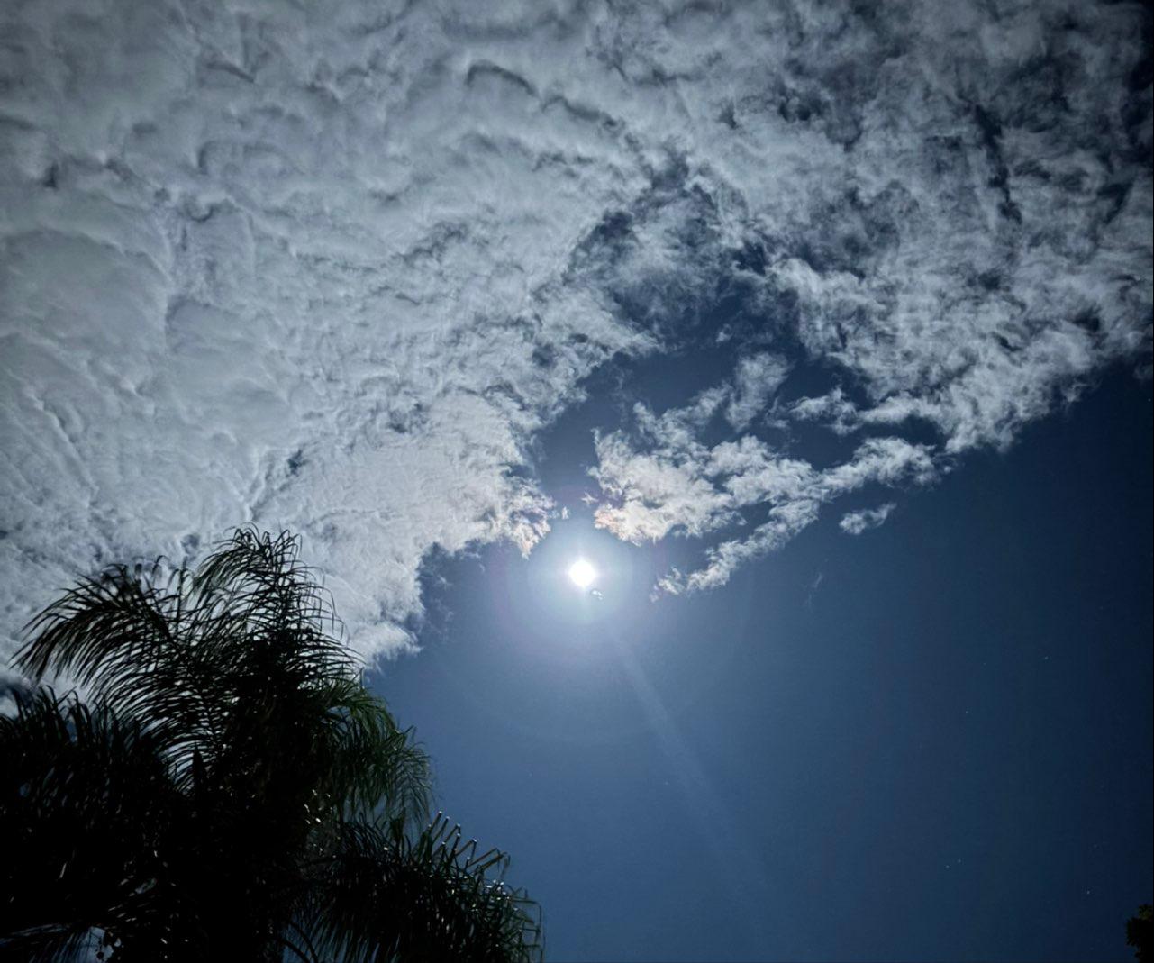 The Moon over Barranquitas, Estados Unidos — waxing gibbous, Lunar Day 13