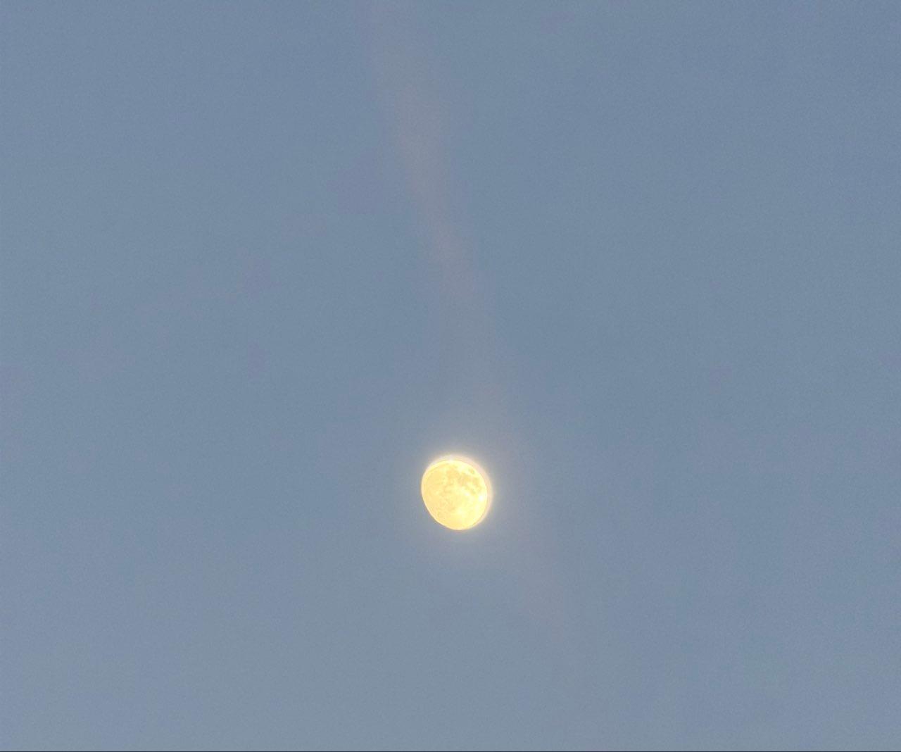The Moon over Dagenham, United Kingdom — waxing gibbous, Lunar Day 13