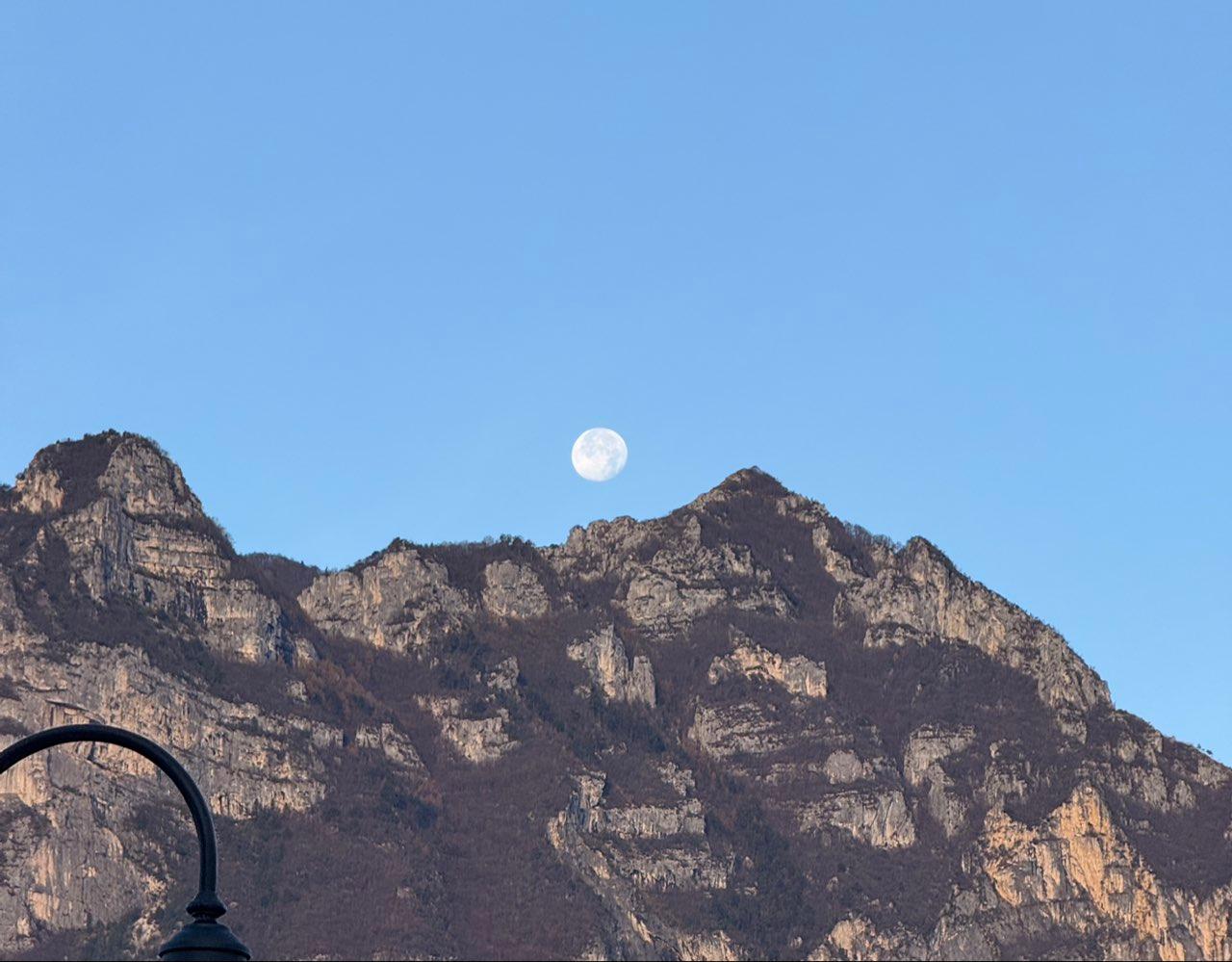 The Moon over Nago-Torbole, Italy — waning gibbous, Lunar Day 17