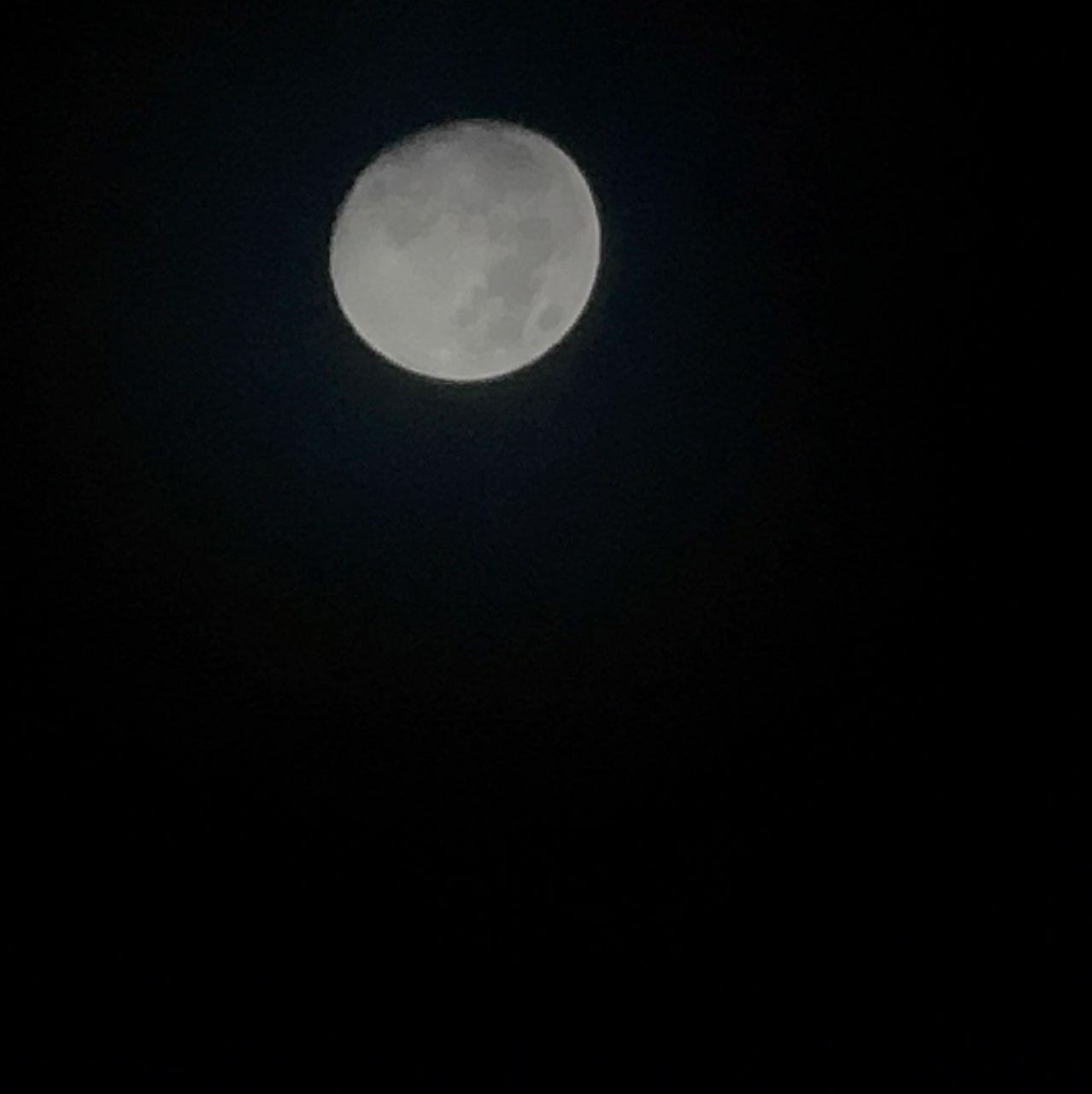 The Moon over Las Jarretaderas, México — full moon, Lunar Day 15