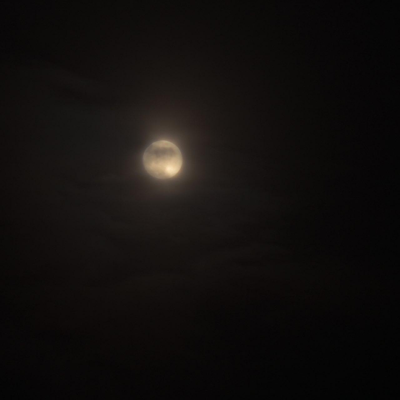 The Moon over Flensburg, Germany — full moon, Lunar Day 16