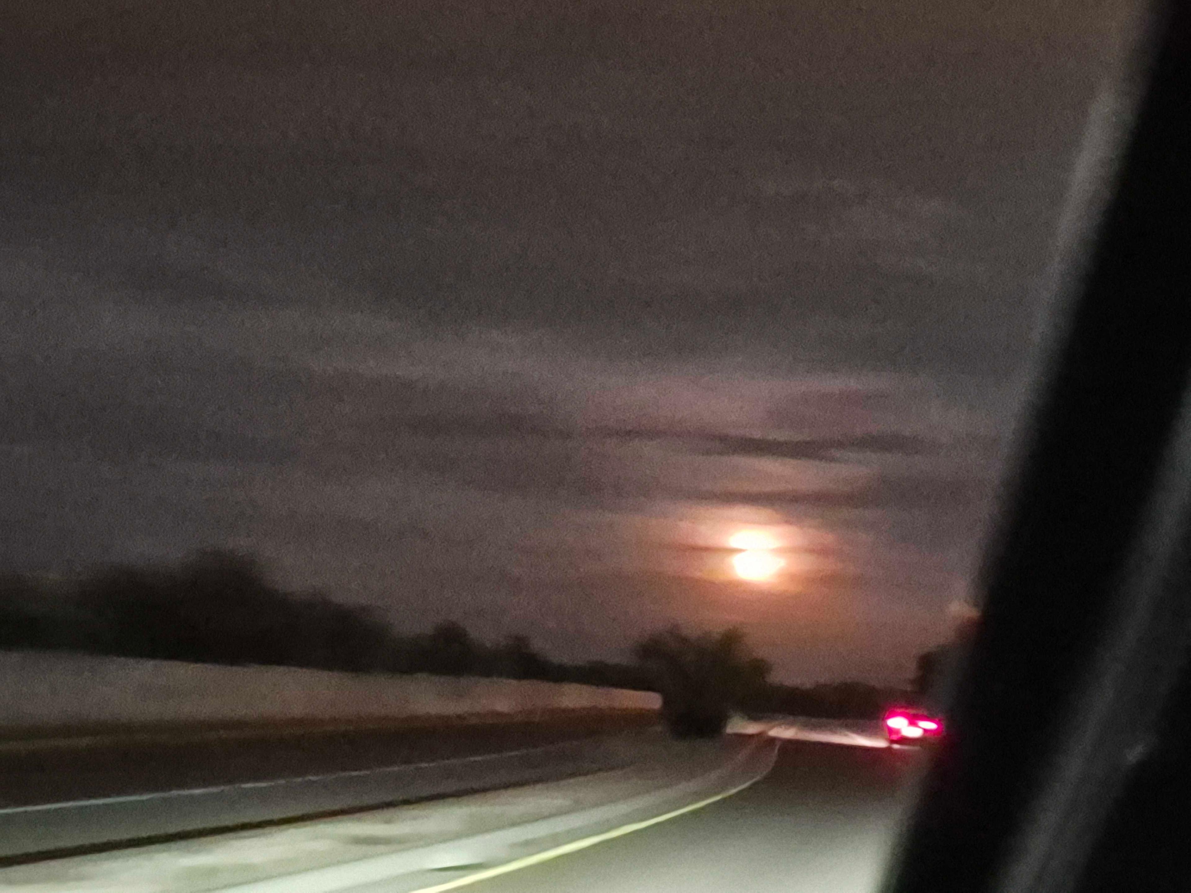 The Moon over Tucson, United States — waning gibbous, Lunar Day 18