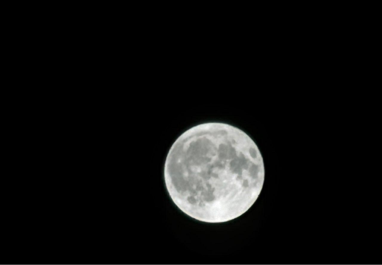 The Moon over Villena, España — full moon, Lunar Day 16