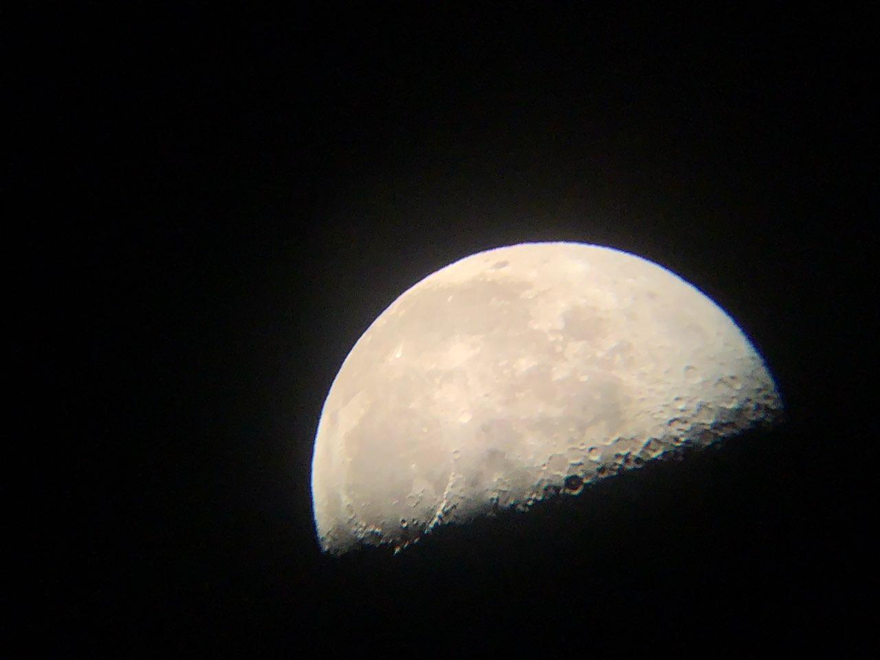 The Moon over Hermosillo, México — last quarter, Lunar Day 22
