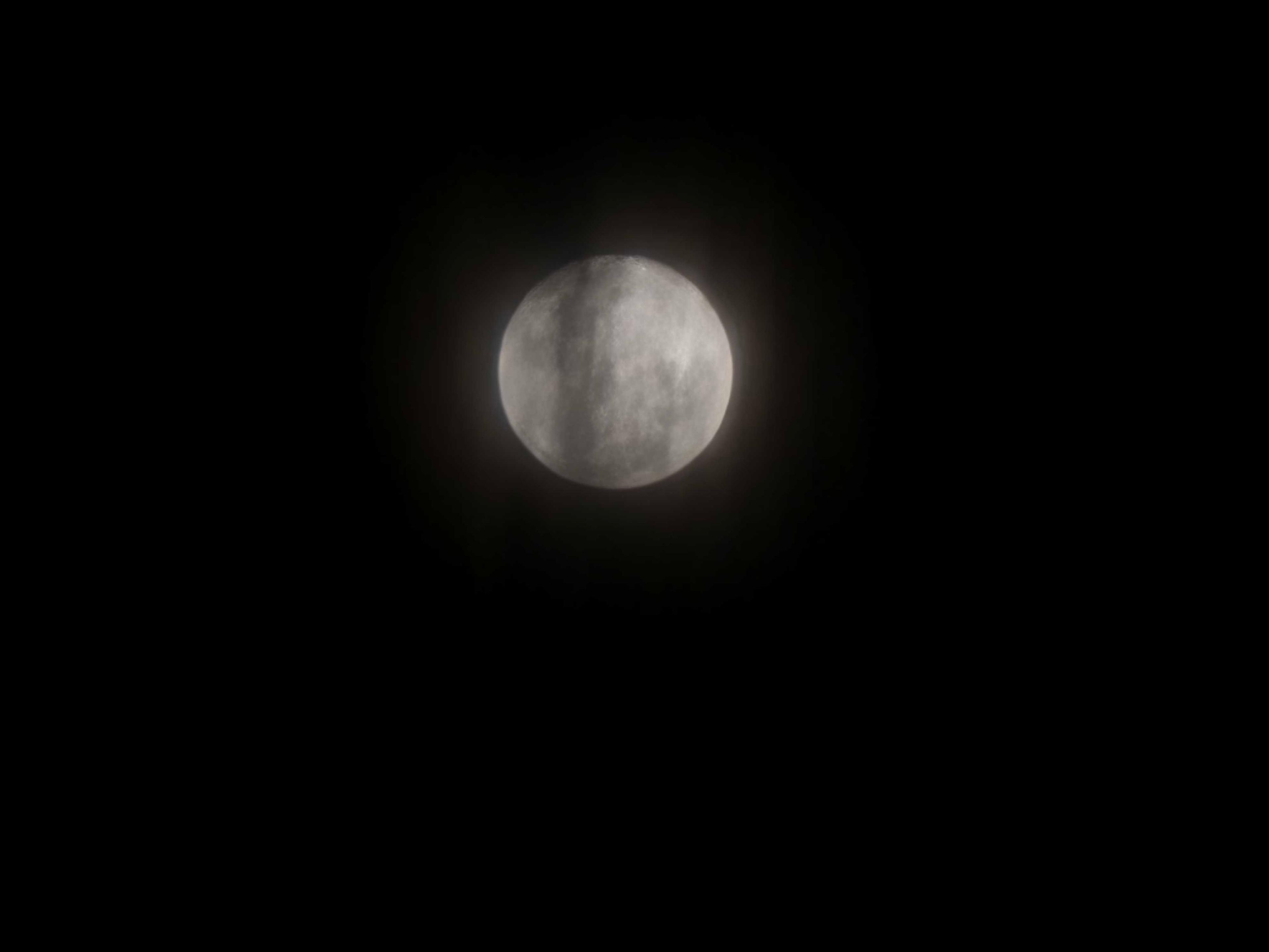 The Moon over Regina, Canada — full moon, Lunar Day 17
