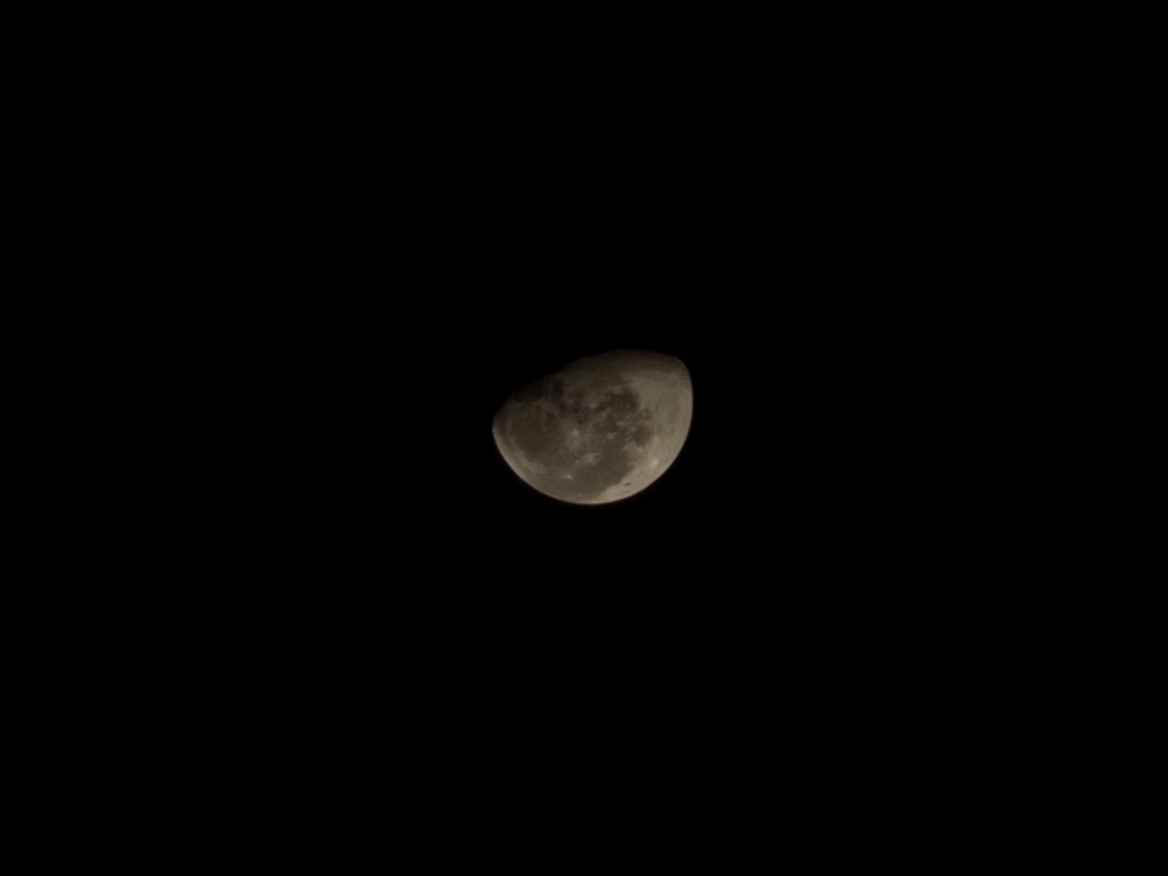 The Moon over Zagreb, Croatia — waning gibbous, Lunar Day 21