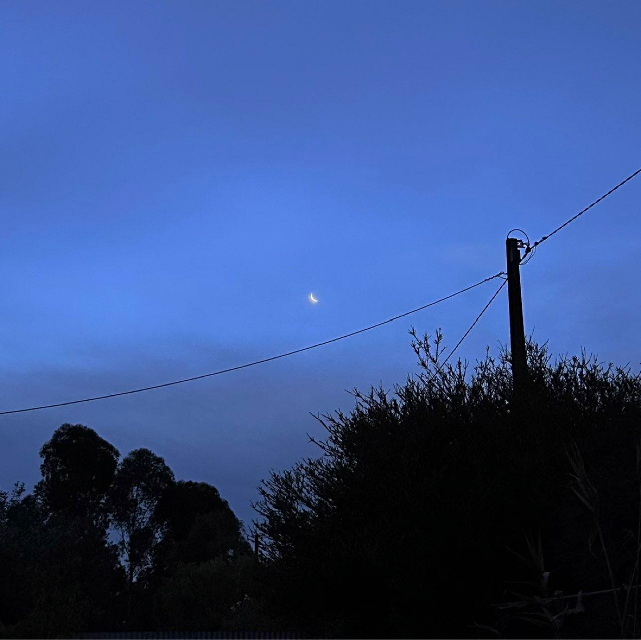 The Moon over Adelaide, Australia — waxing crescent, Lunar Day 4