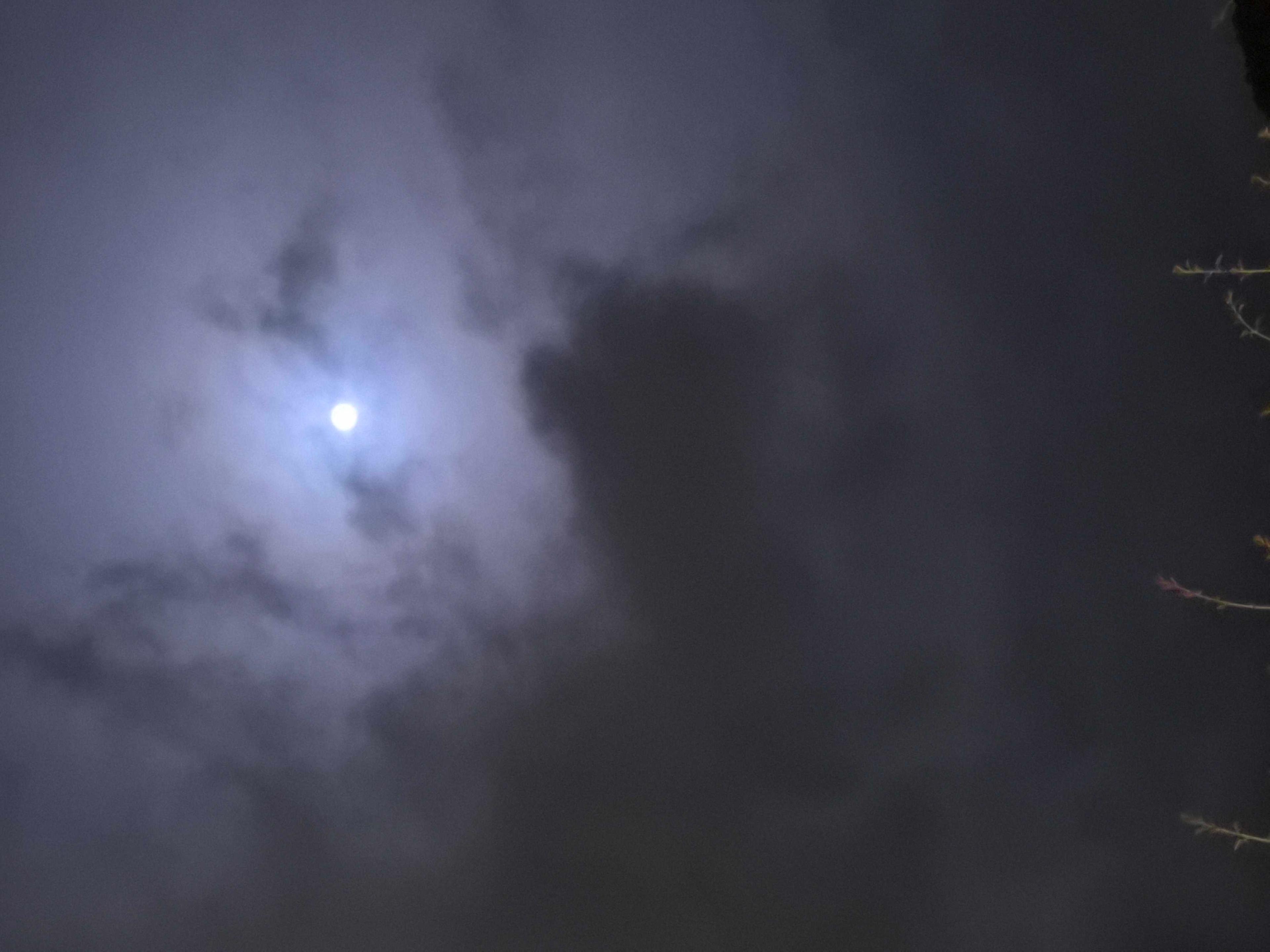 The Moon over Torremolinos, España — full moon, Lunar Day 14