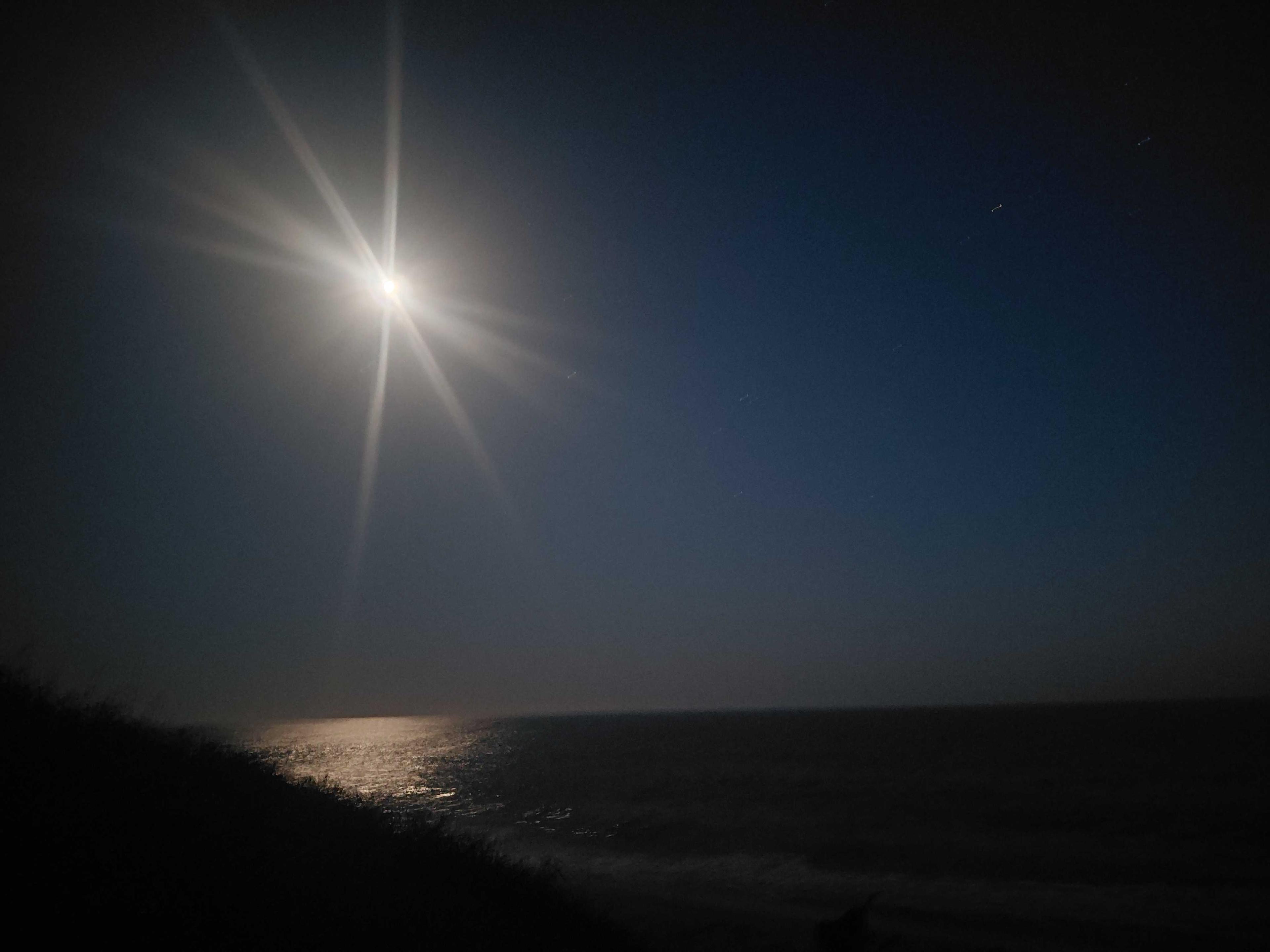 The Moon over Goleta, United States — waxing gibbous, Lunar Day 11