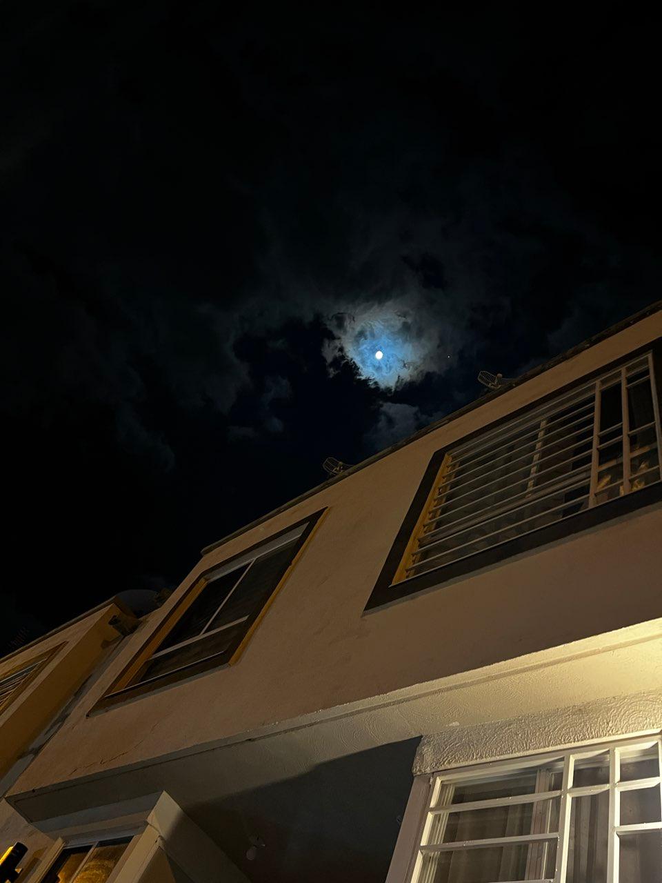 The Moon over Guamúchil, México — waning gibbous, Lunar Day 19