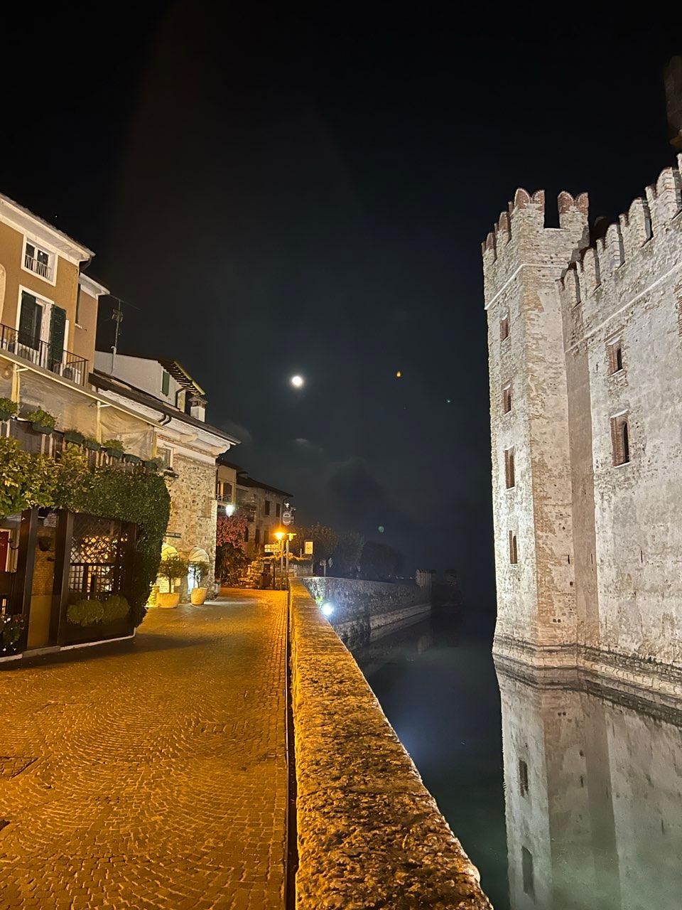 The Moon over Sirmione, Italy — waning gibbous, Lunar Day 17