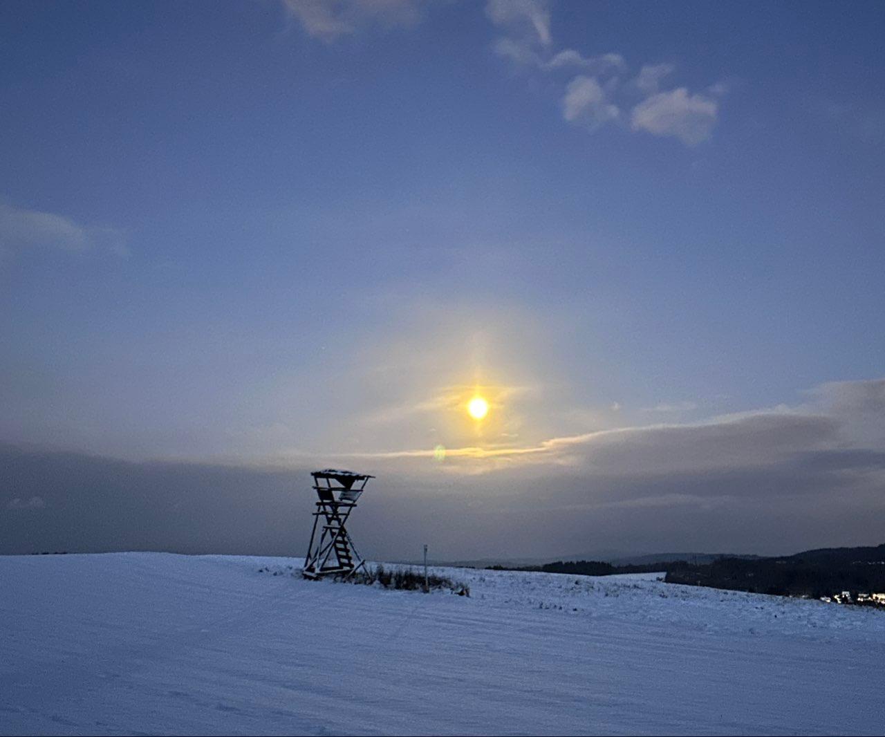 The Moon over Schlangenbad, Deutschland — full moon, Lunar Day 16