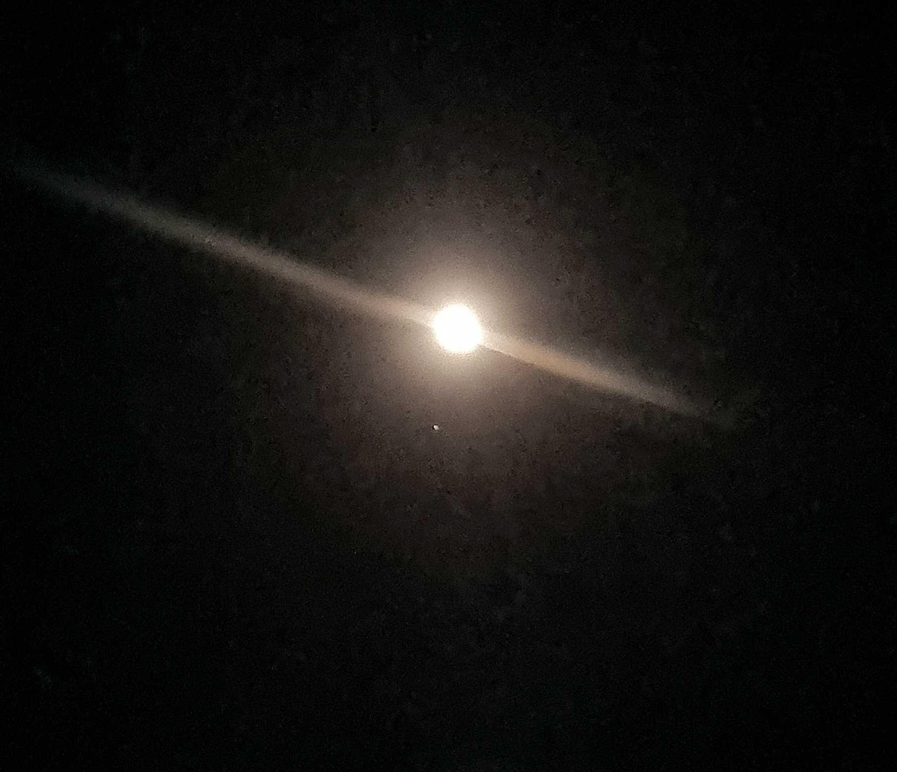The Moon over Brasil — waxing gibbous, Lunar Day 10
