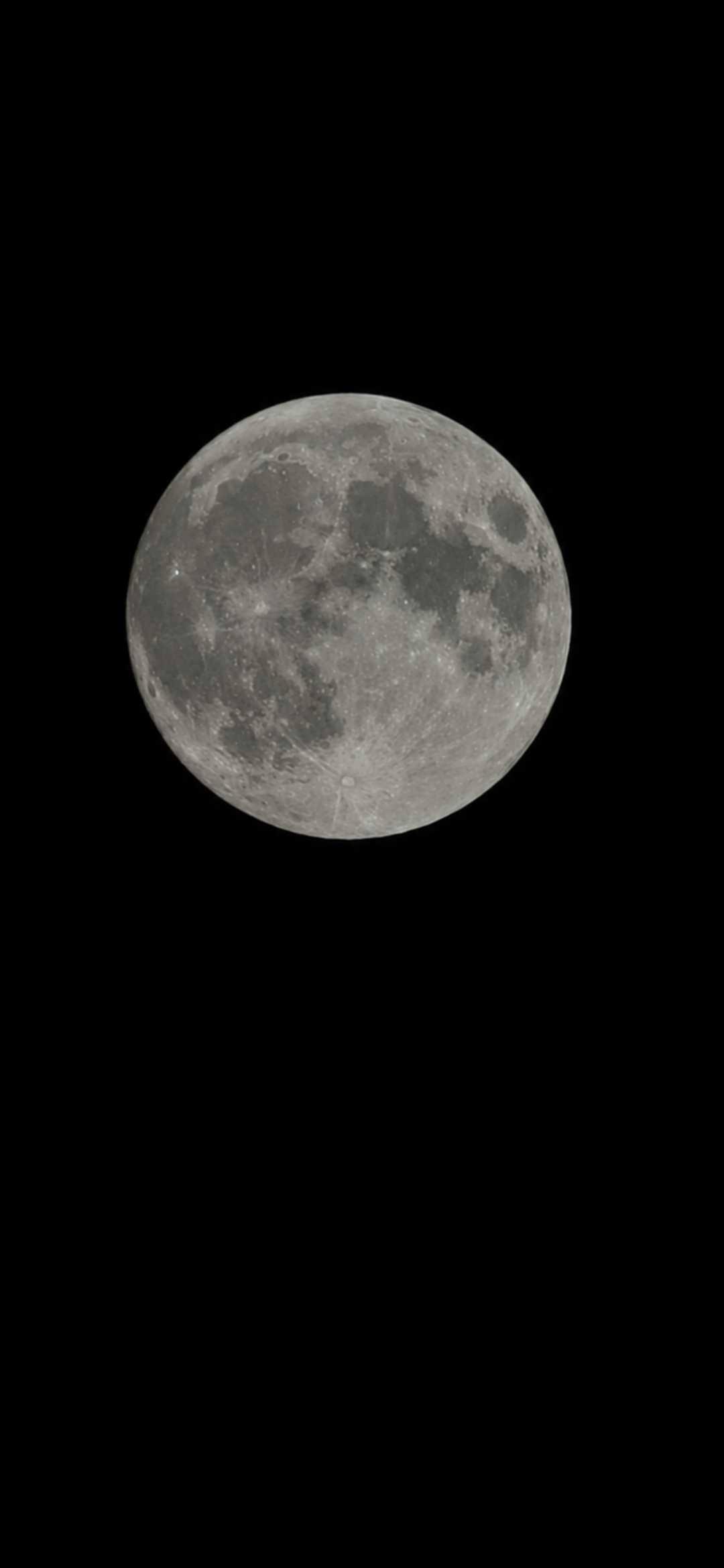 The Moon over București, Romania — full moon, Lunar Day 14