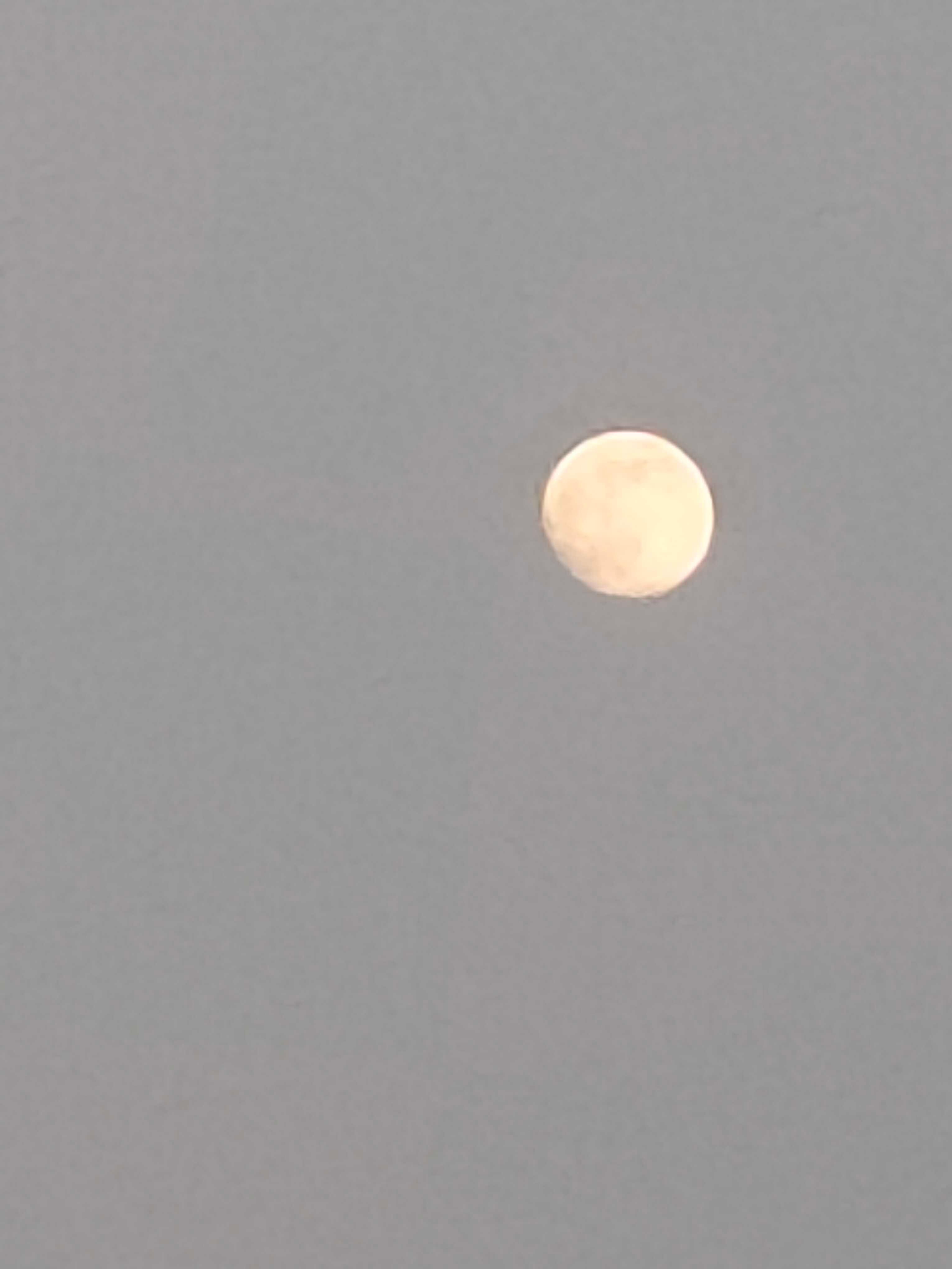 The Moon over Koindha, India — waxing gibbous, Lunar Day 13