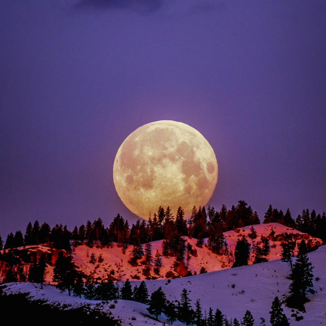 The Moon over Winnipeg, Canada — last quarter, Lunar Day 22