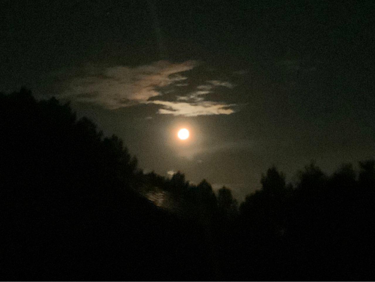The Moon over Vereeniging, South Africa — full moon, Lunar Day 17