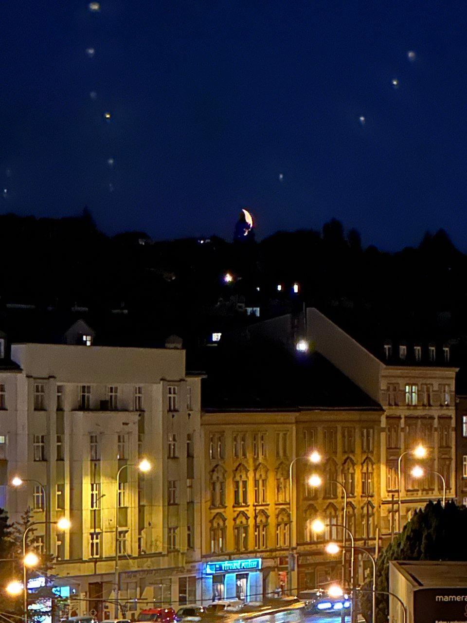 The Moon over Prague 5, Czechia — waxing crescent, Lunar Day 6