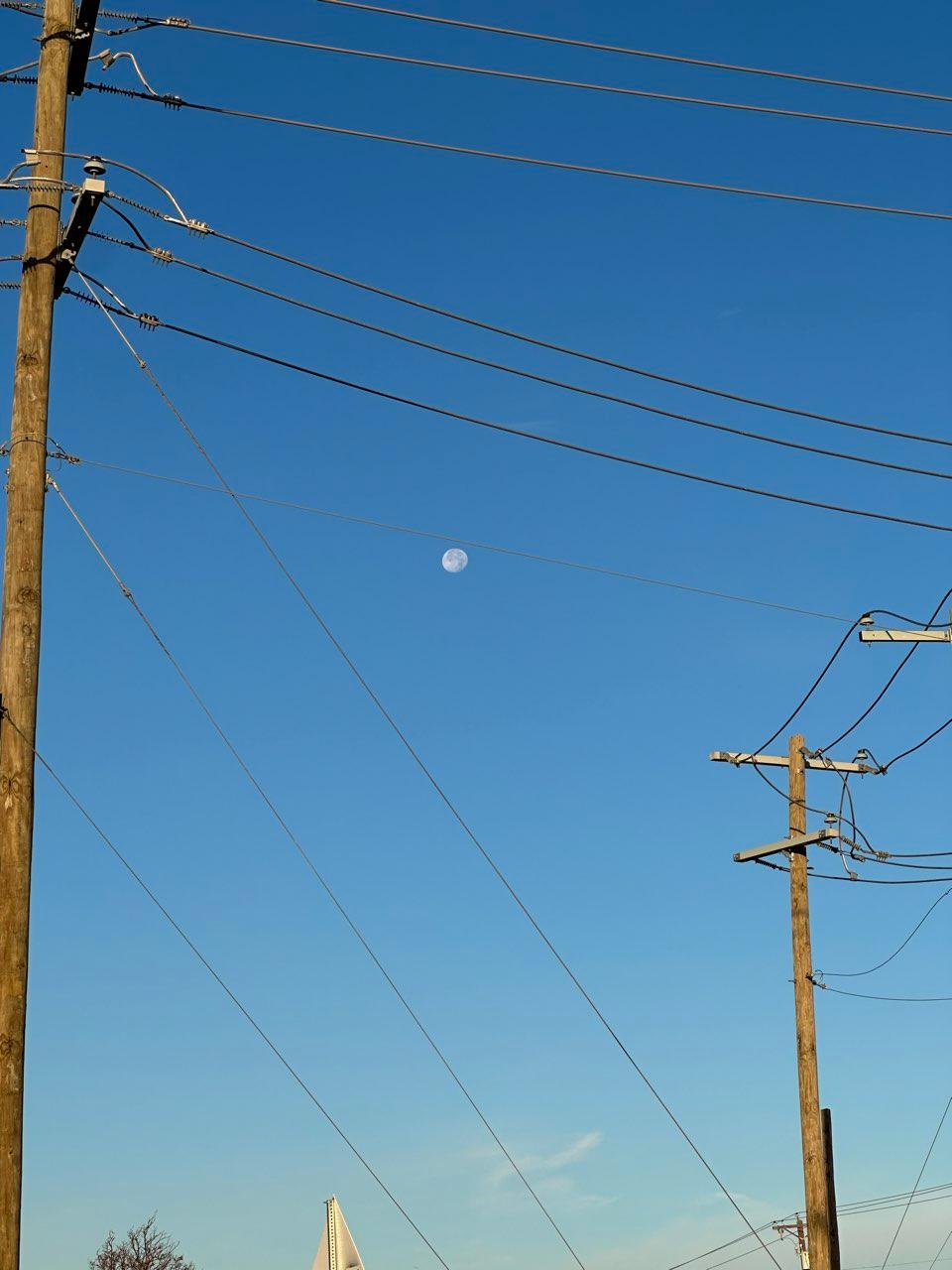 The Moon over Farmers Branch, Estados Unidos — waning gibbous, Lunar Day 17