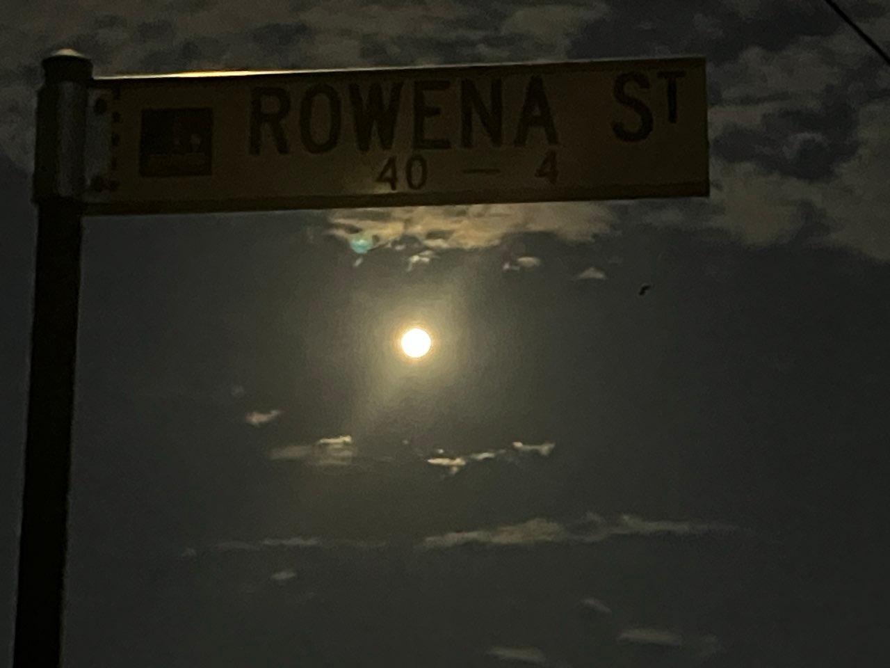 The Moon over Chapel Hill, Australia — full moon, Lunar Day 14