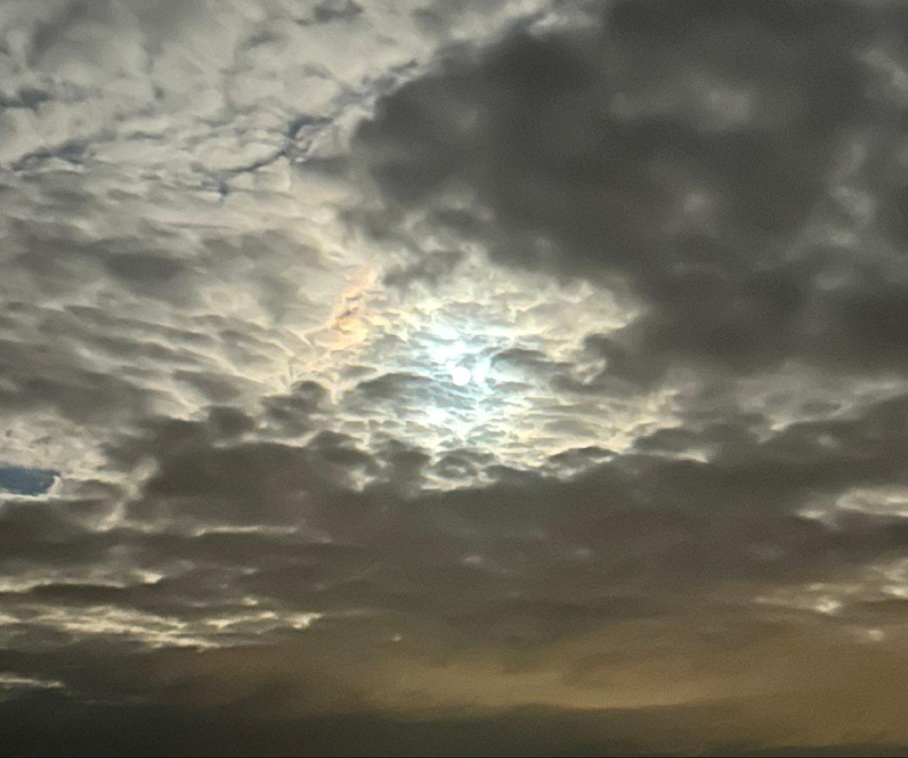 The Moon over Königstetten, Österreich — full moon, Lunar Day 16