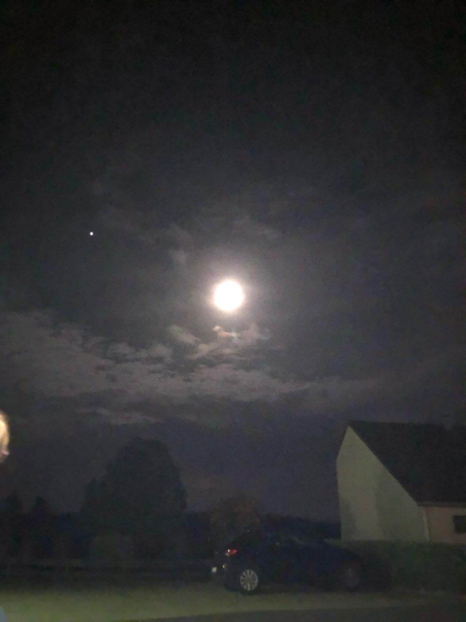The Moon over Braunlage, Deutschland — waxing gibbous, Lunar Day 10