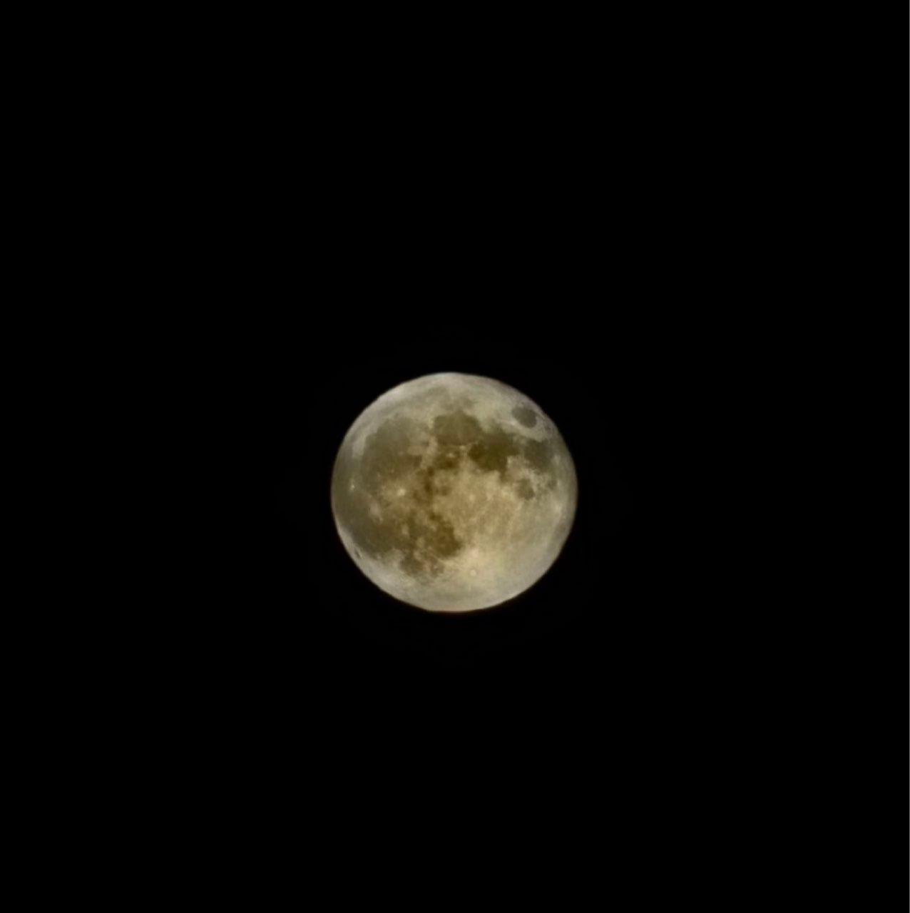 The Moon over Timmins, Canada — full moon, Lunar Day 16