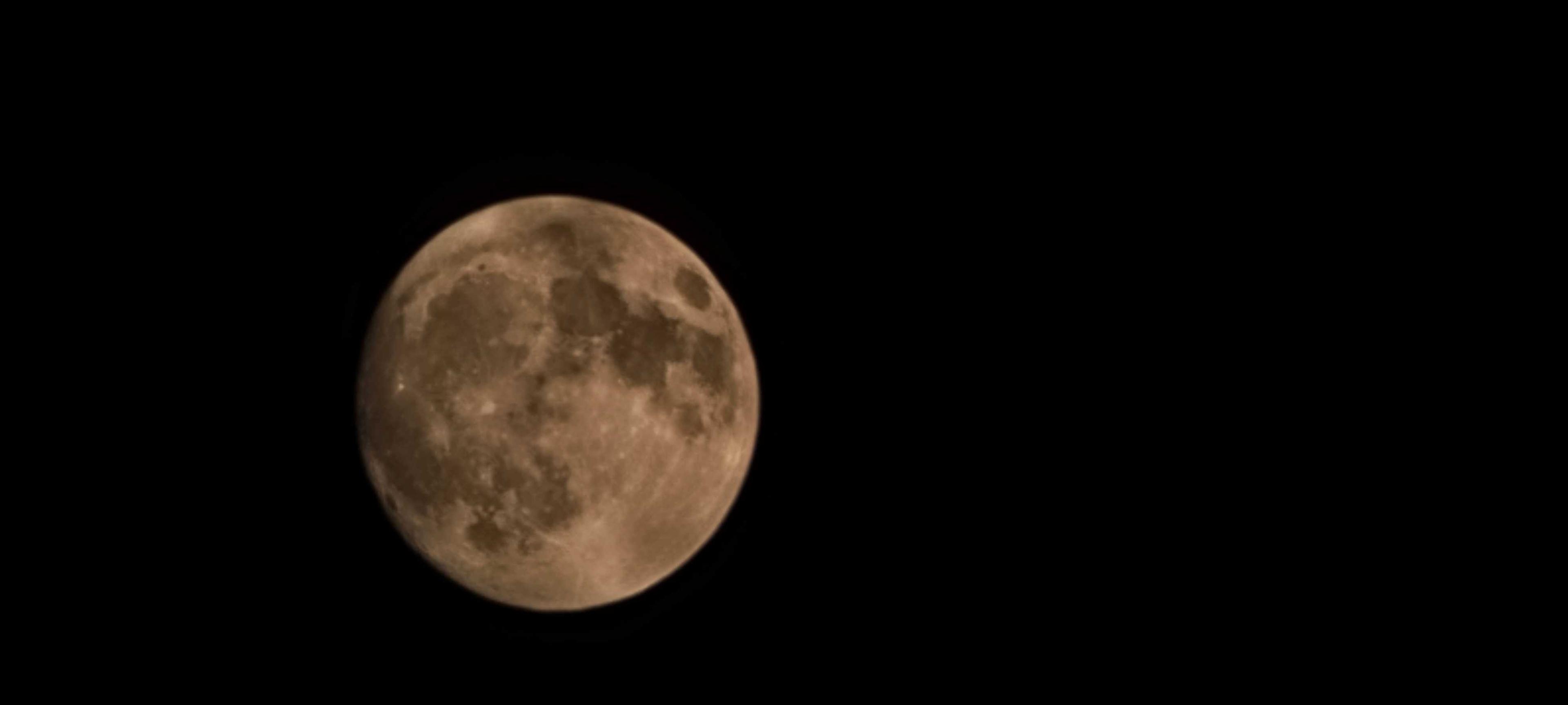 The Moon over null — full moon, Lunar Day 15