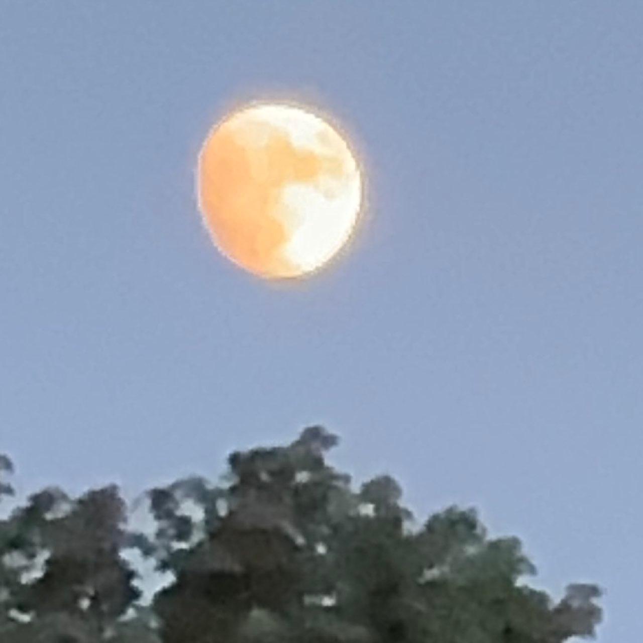 The Moon over Bridgeport, United States — waxing gibbous, Lunar Day 13