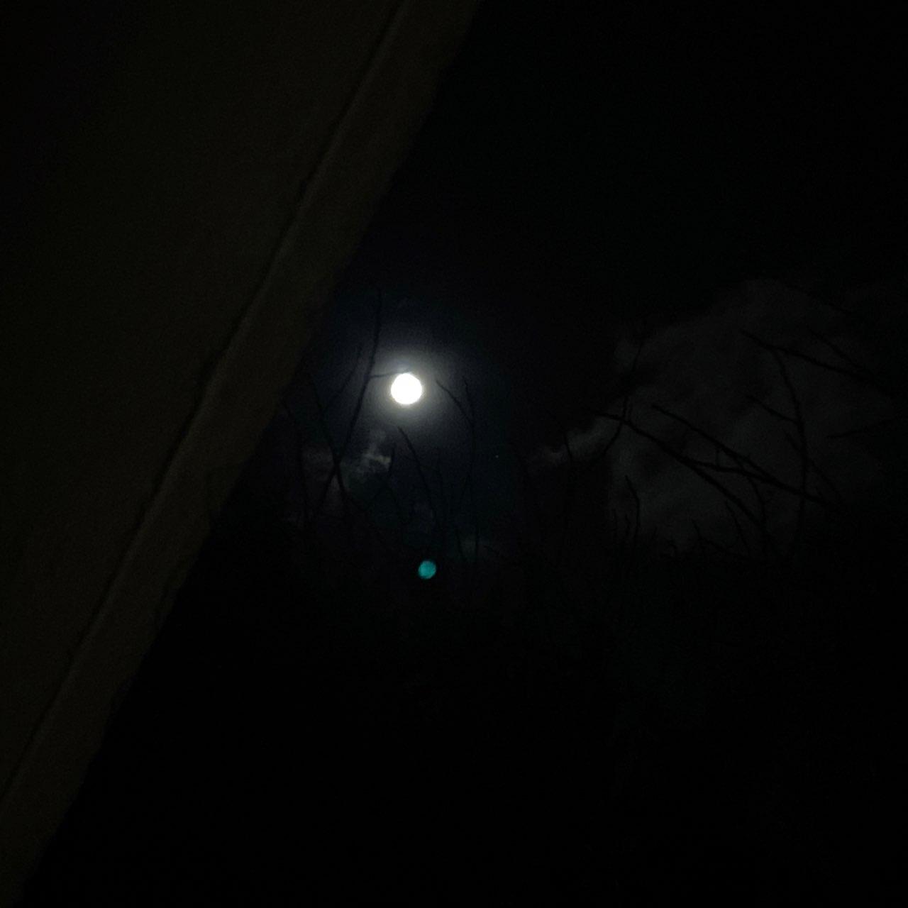 The Moon over Montpellier, France — full moon, Lunar Day 15