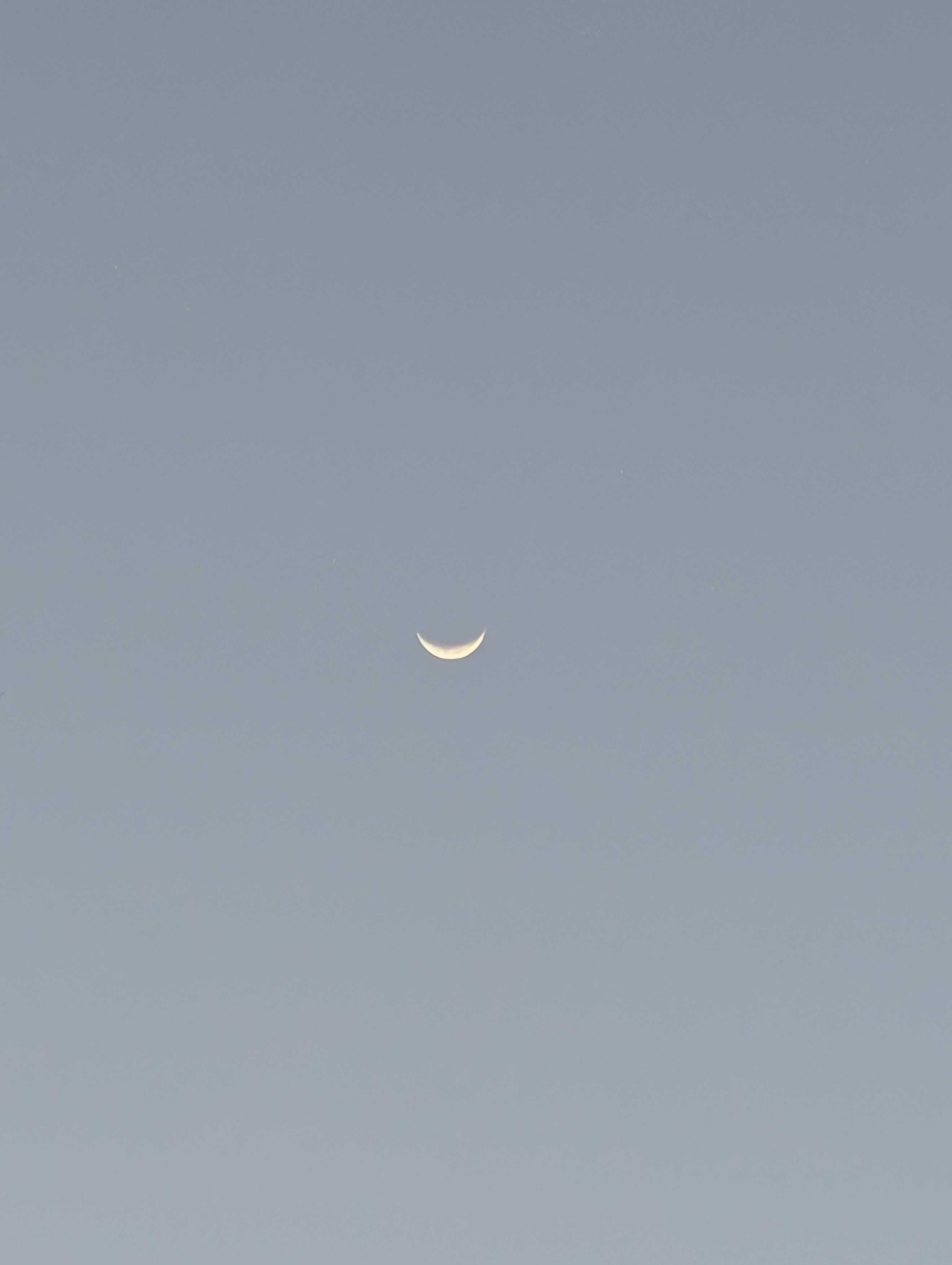 The Moon over Yuleba, Australia — waxing crescent, Lunar Day 5
