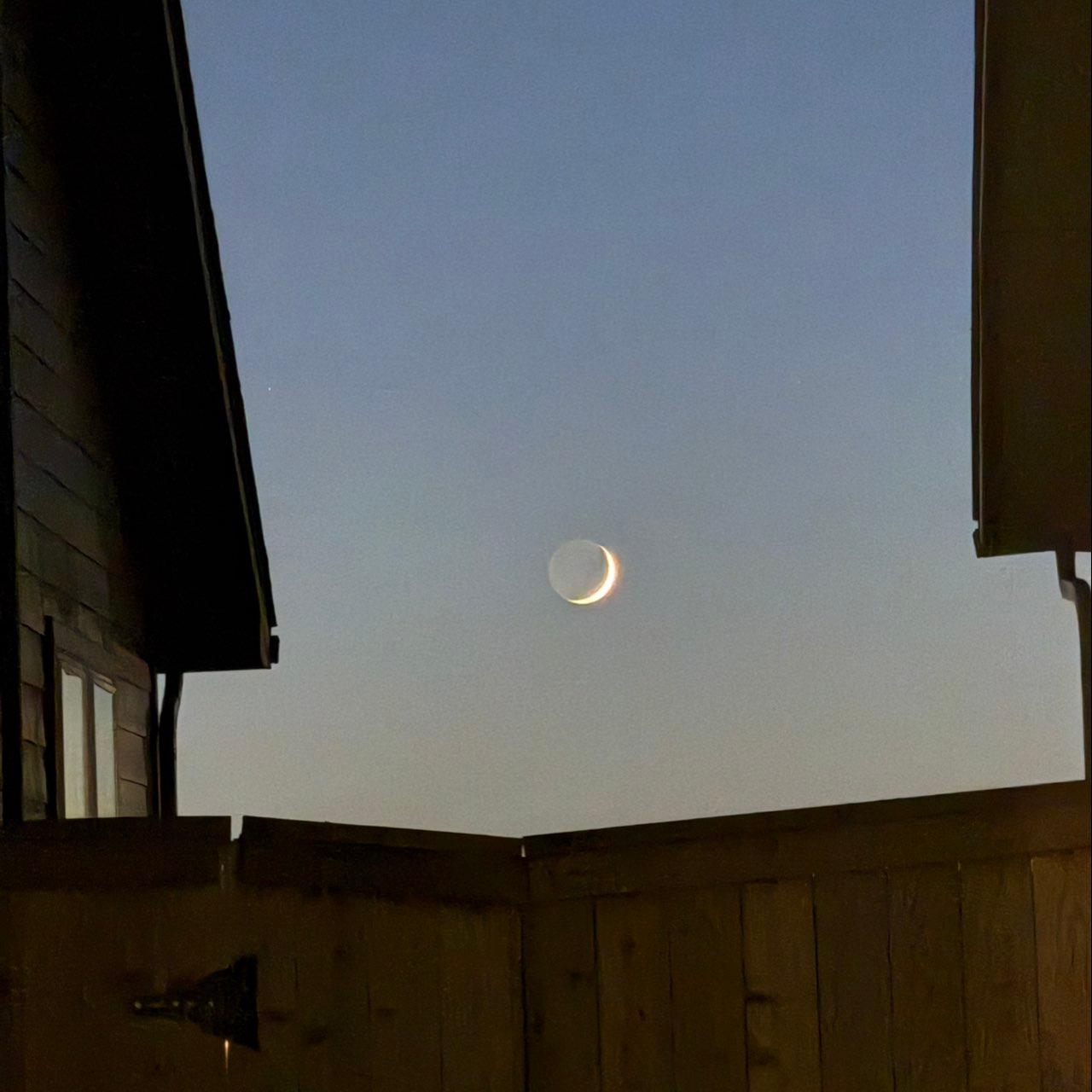 The Moon over Huffman, United States — waxing crescent, Lunar Day 4