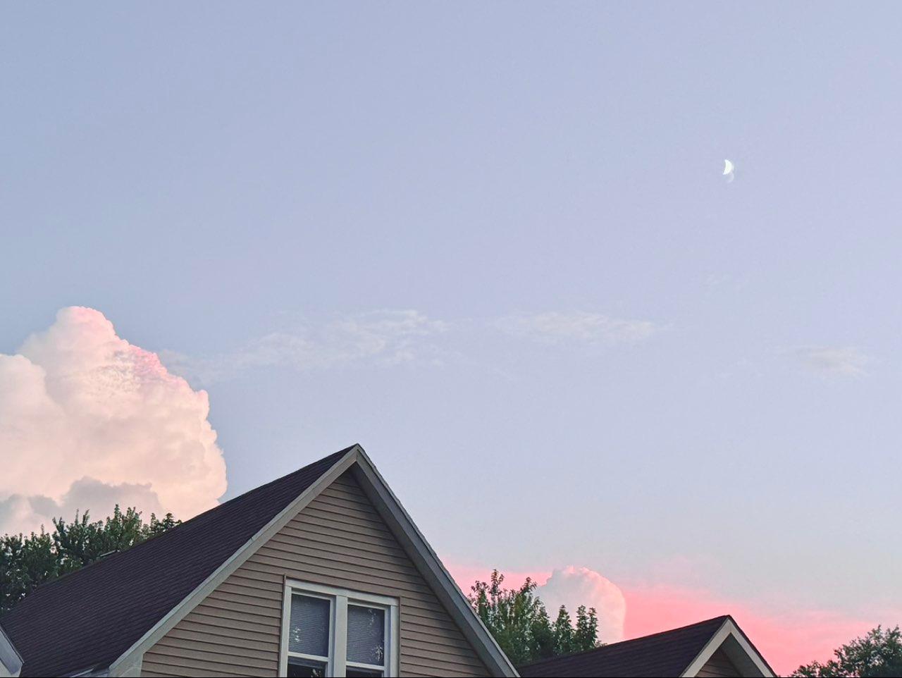 The Moon over Evansville, United States — first quarter, Lunar Day 8