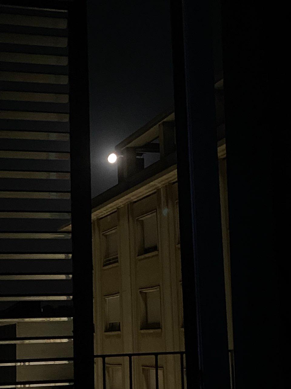 The Moon over Sant Cugat del Vallès, España — waxing gibbous, Lunar Day 13
