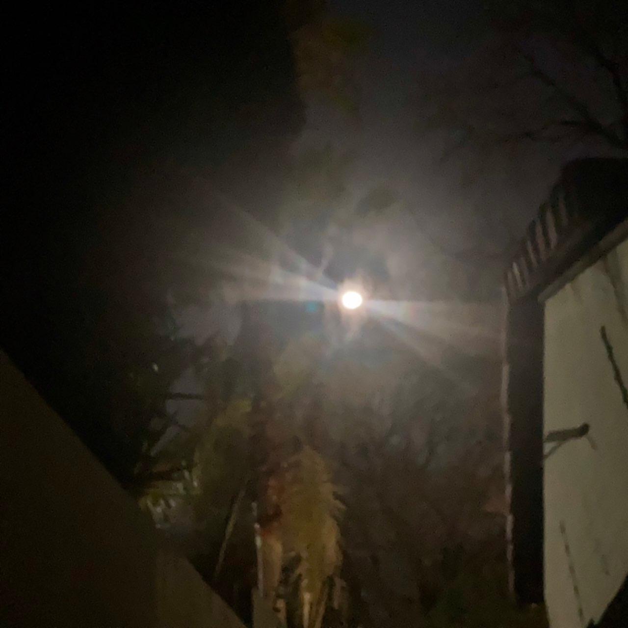 The Moon over Randburg, South Africa — full moon, Lunar Day 16