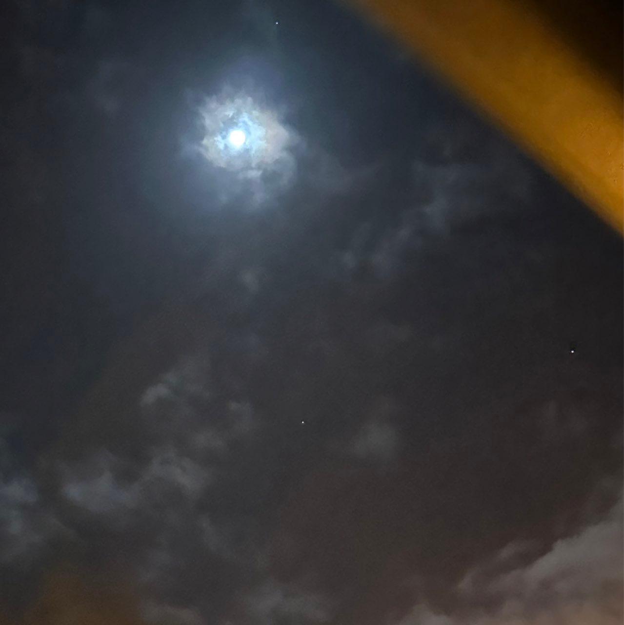 The Moon over Frankfurt am Main, Deutschland — waxing gibbous, Lunar Day 12