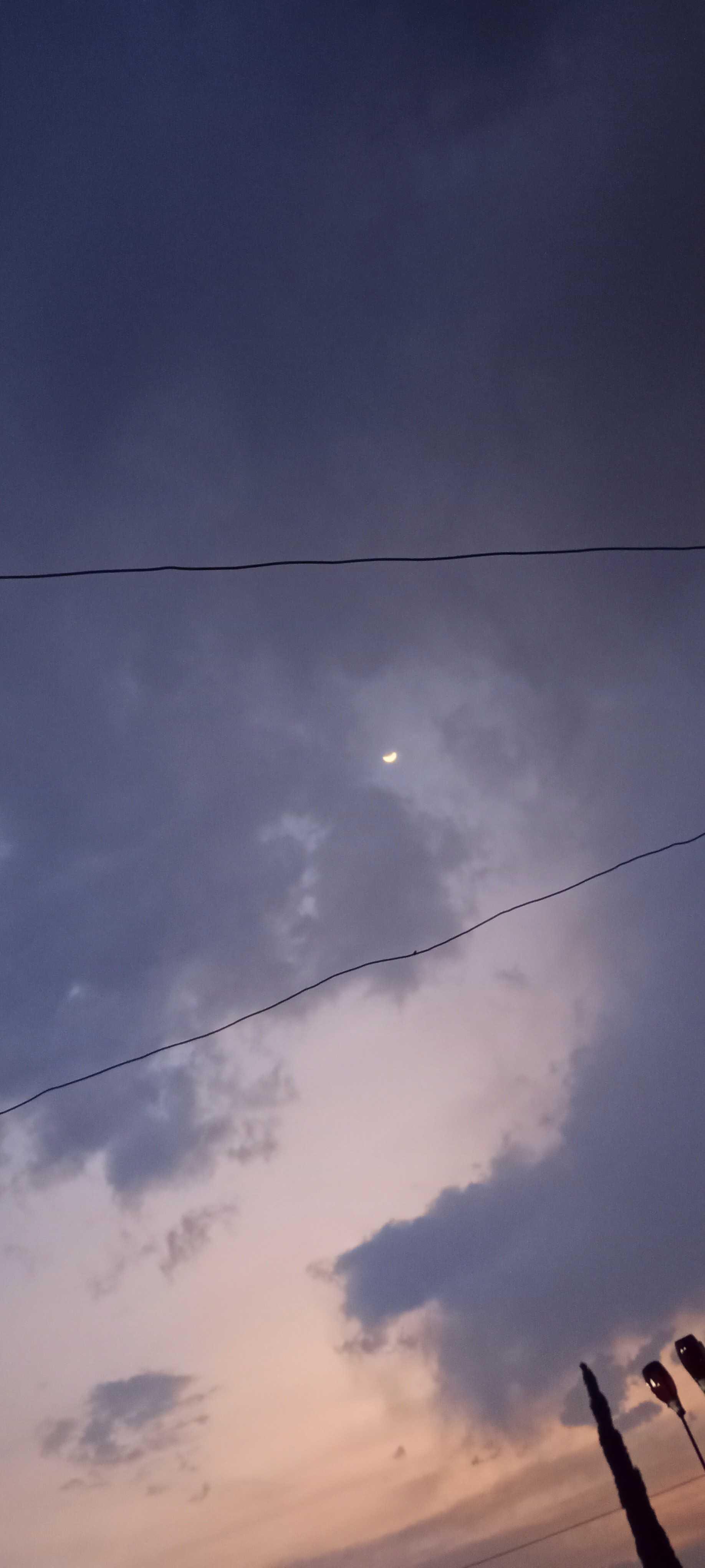 The Moon over Ciudad Victoria, México — waxing gibbous, Lunar Day 12