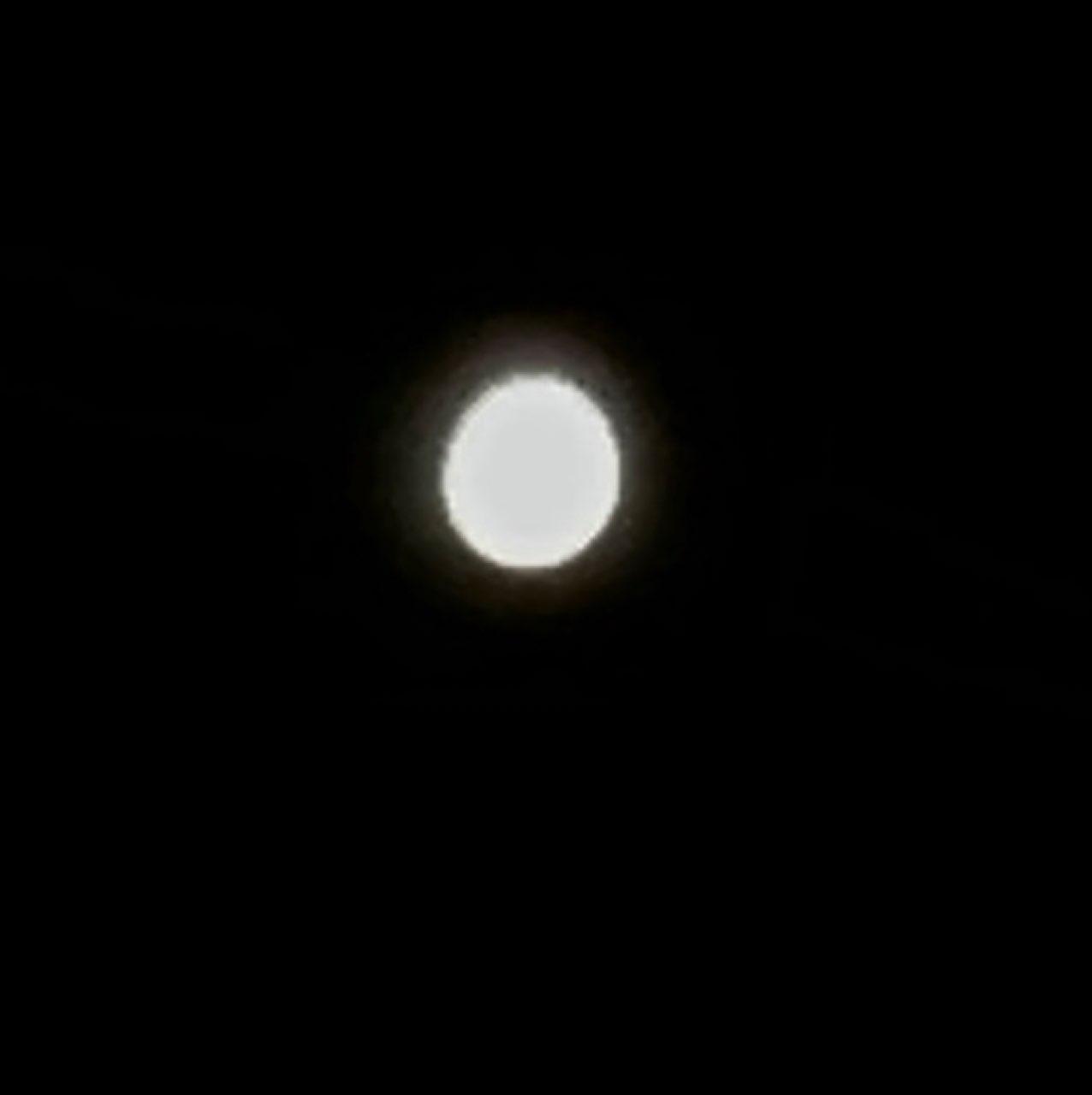 The Moon over Grass Valley, United States — full moon, Lunar Day 15