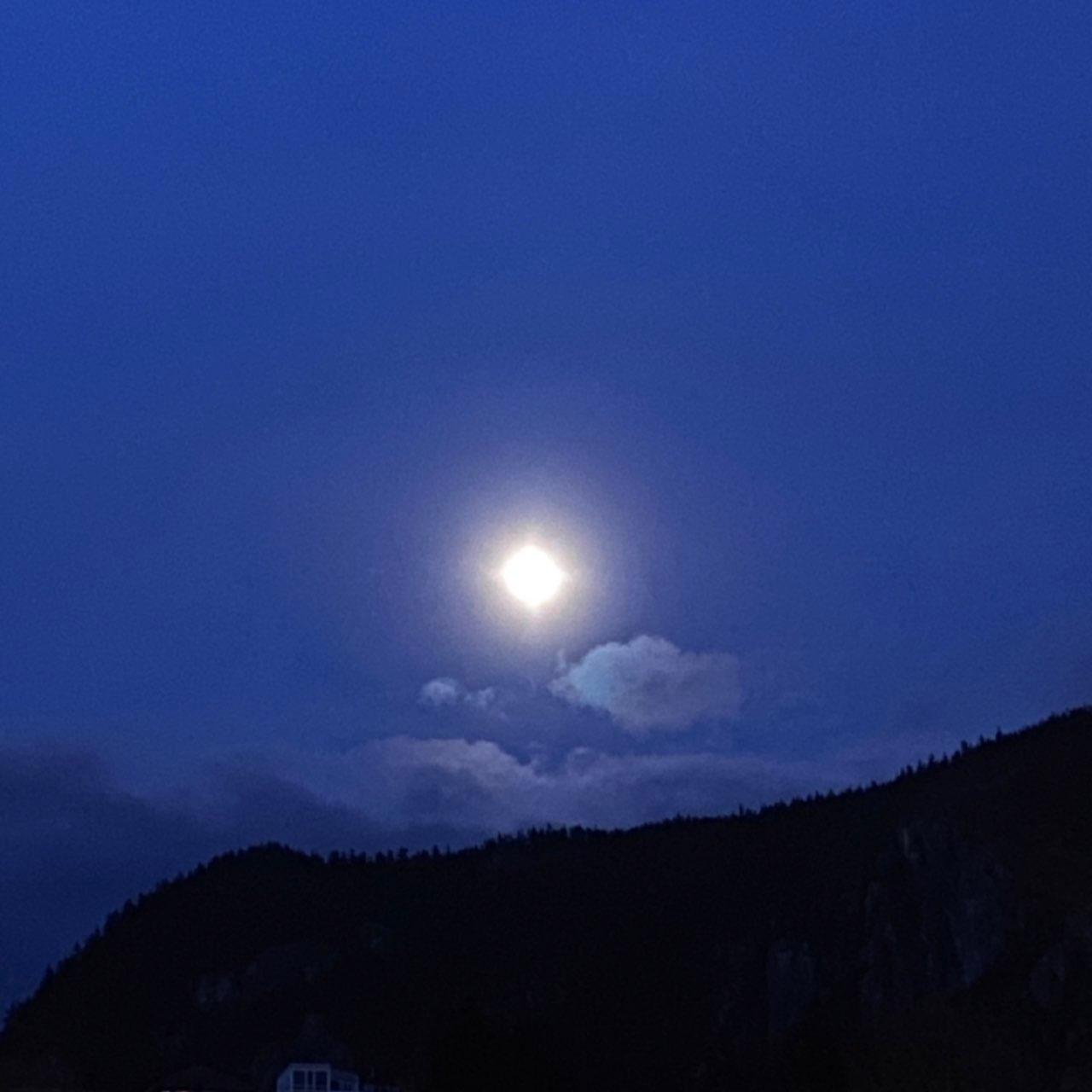 The Moon over Squamish, Canada — full moon, Lunar Day 15