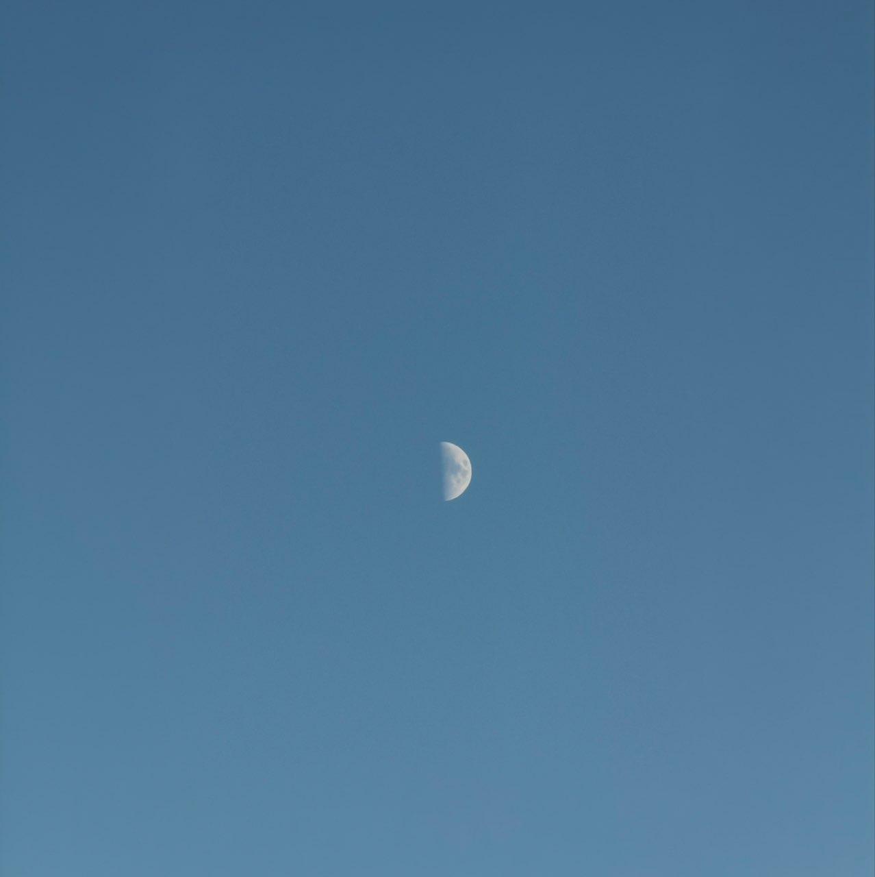 The Moon over Pennsburg, United States — first quarter, Lunar Day 9