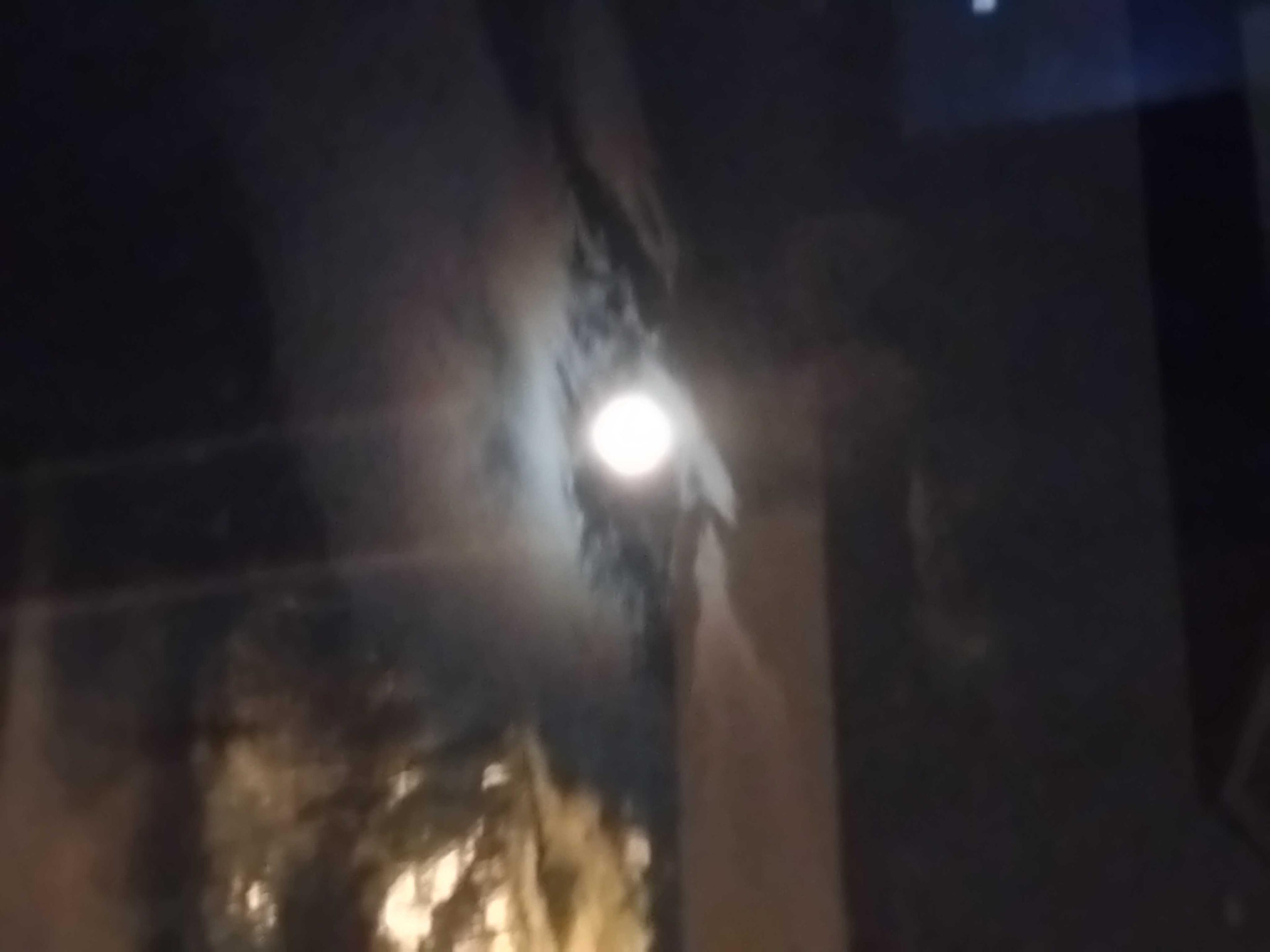 The Moon over United Kingdom — full moon, Lunar Day 15